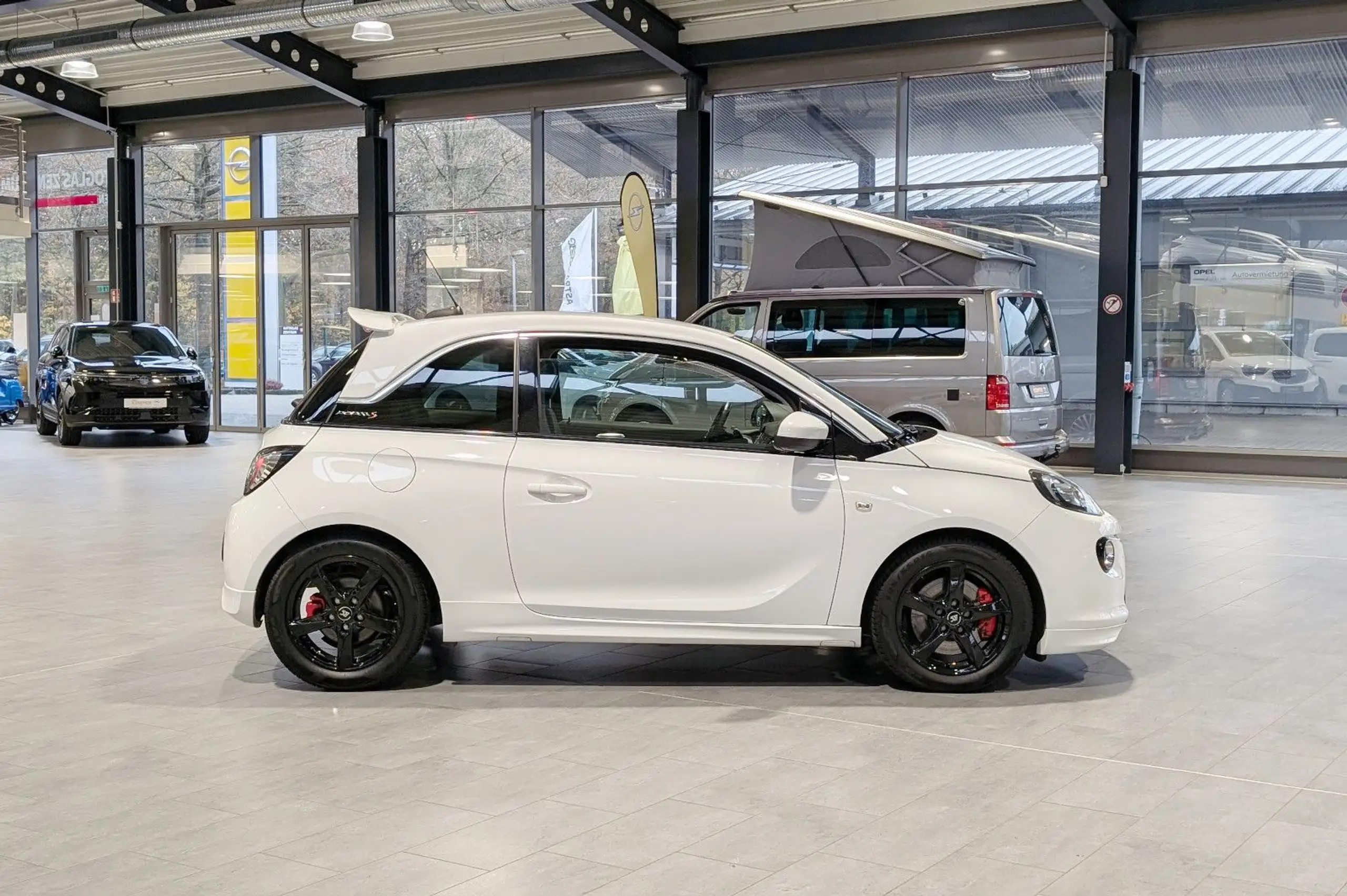 Opel - Adam