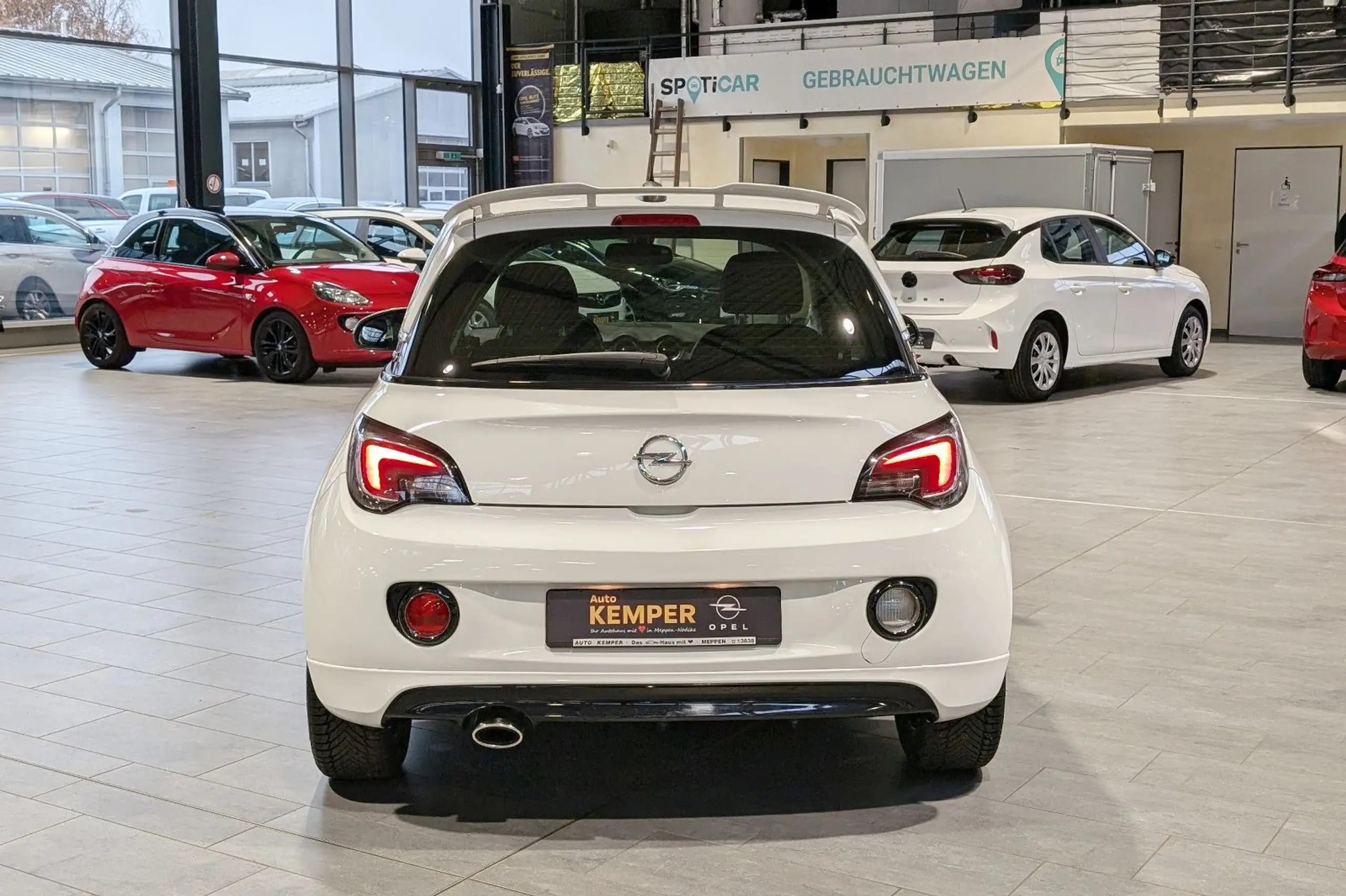 Opel - Adam