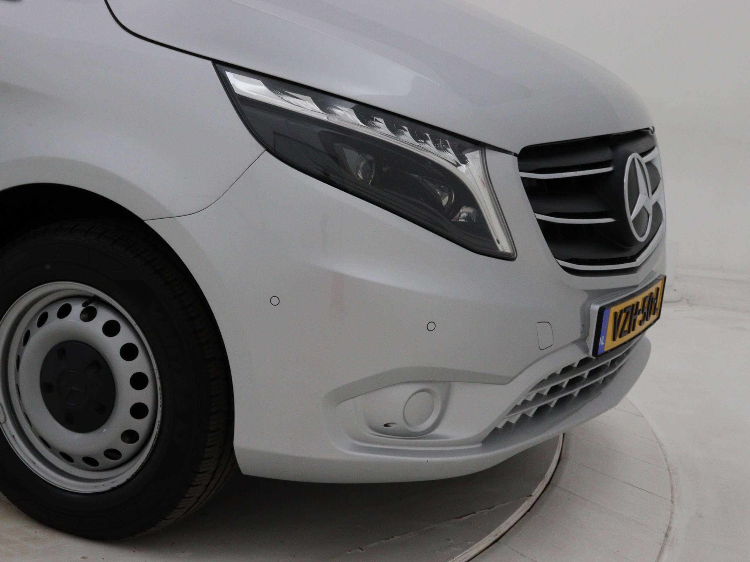 Mercedes-Benz - Vito