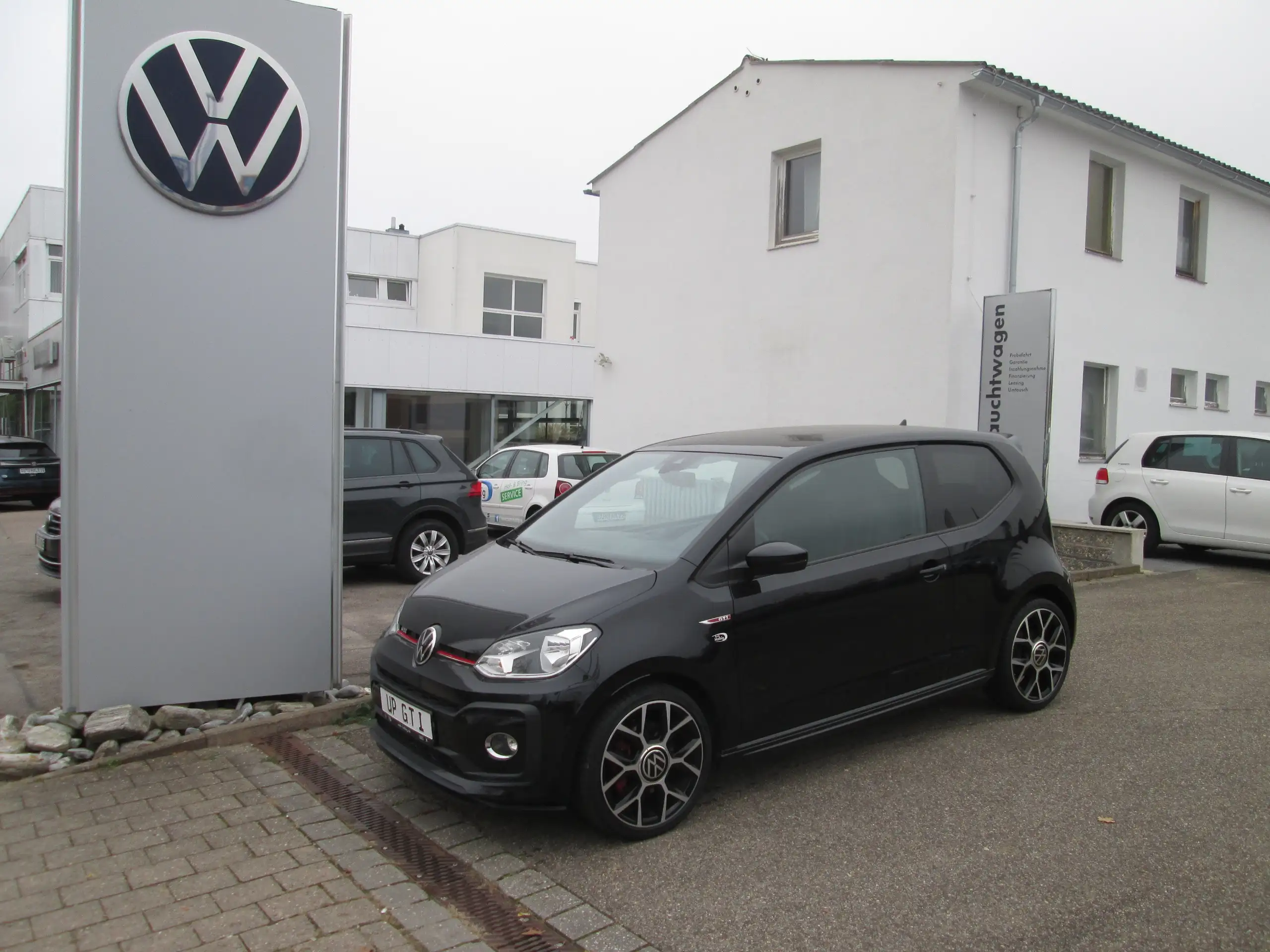 Volkswagen - up!