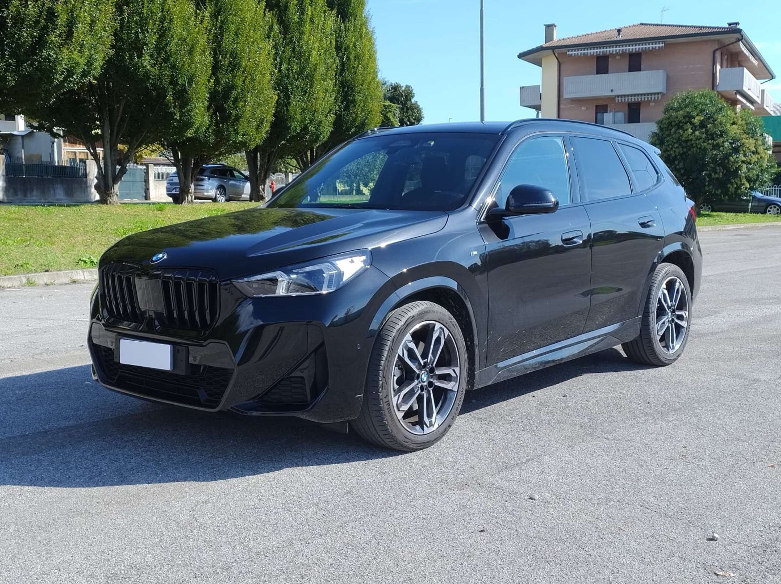 BMW - X1