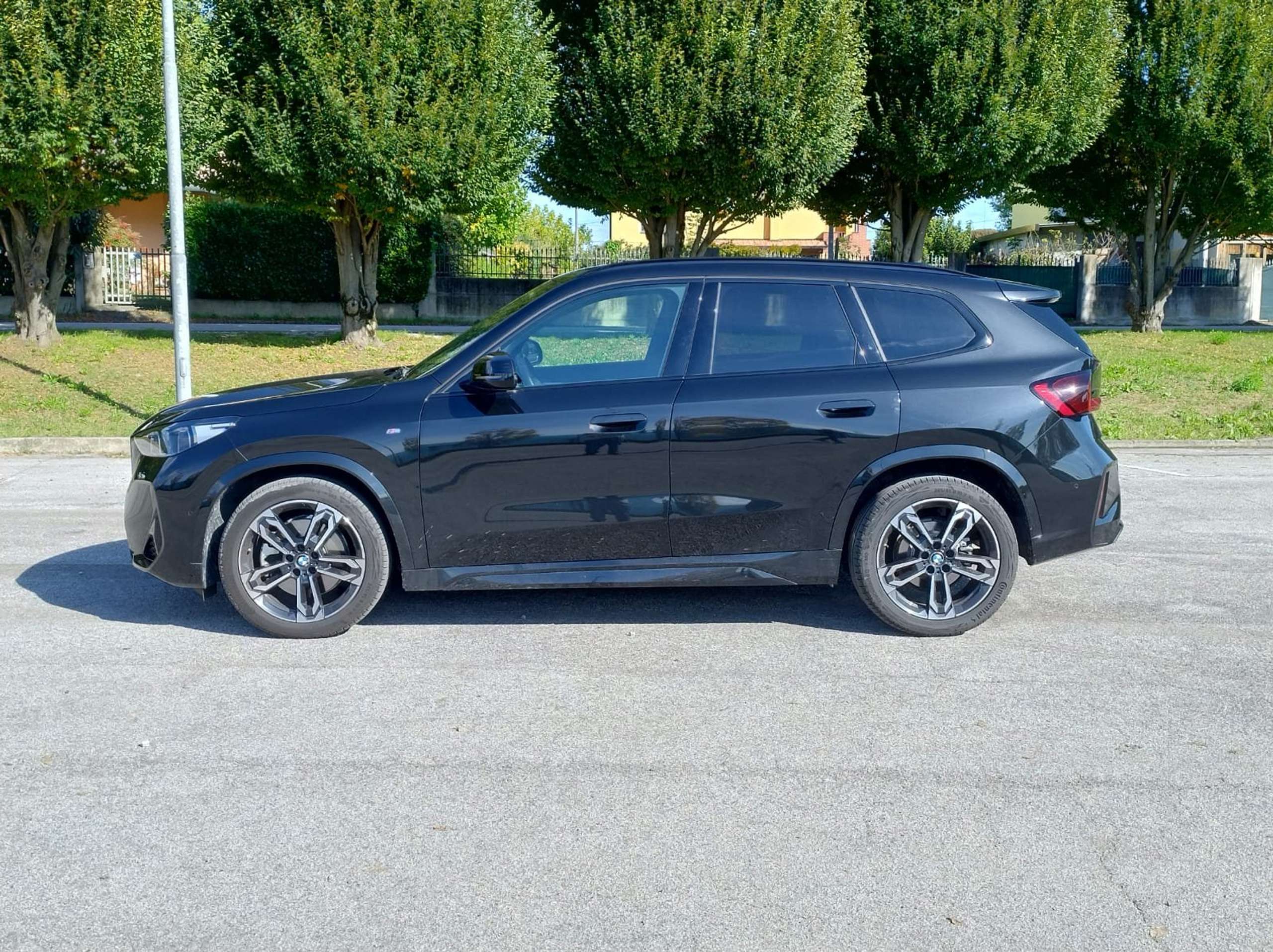 BMW - X1