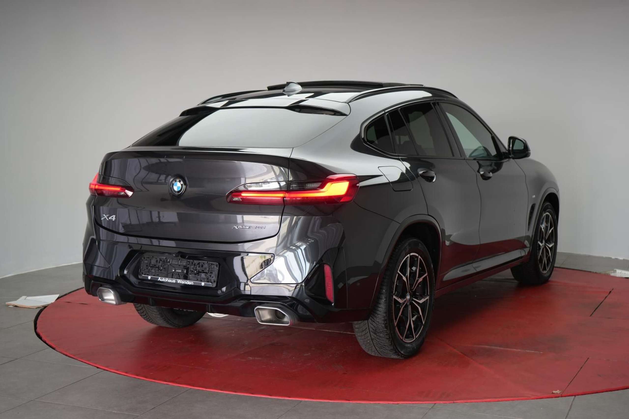 BMW - X4