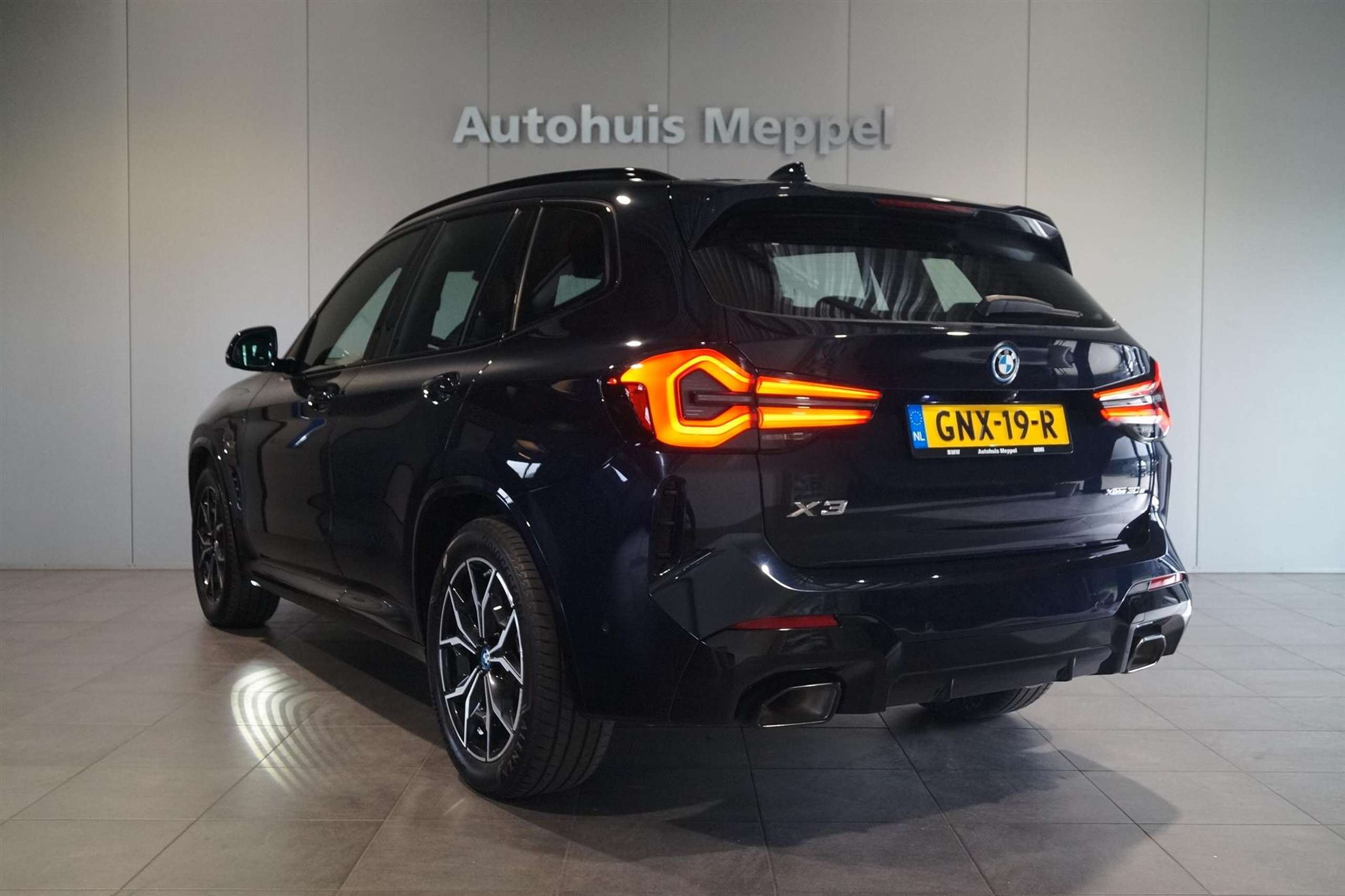 BMW - X3