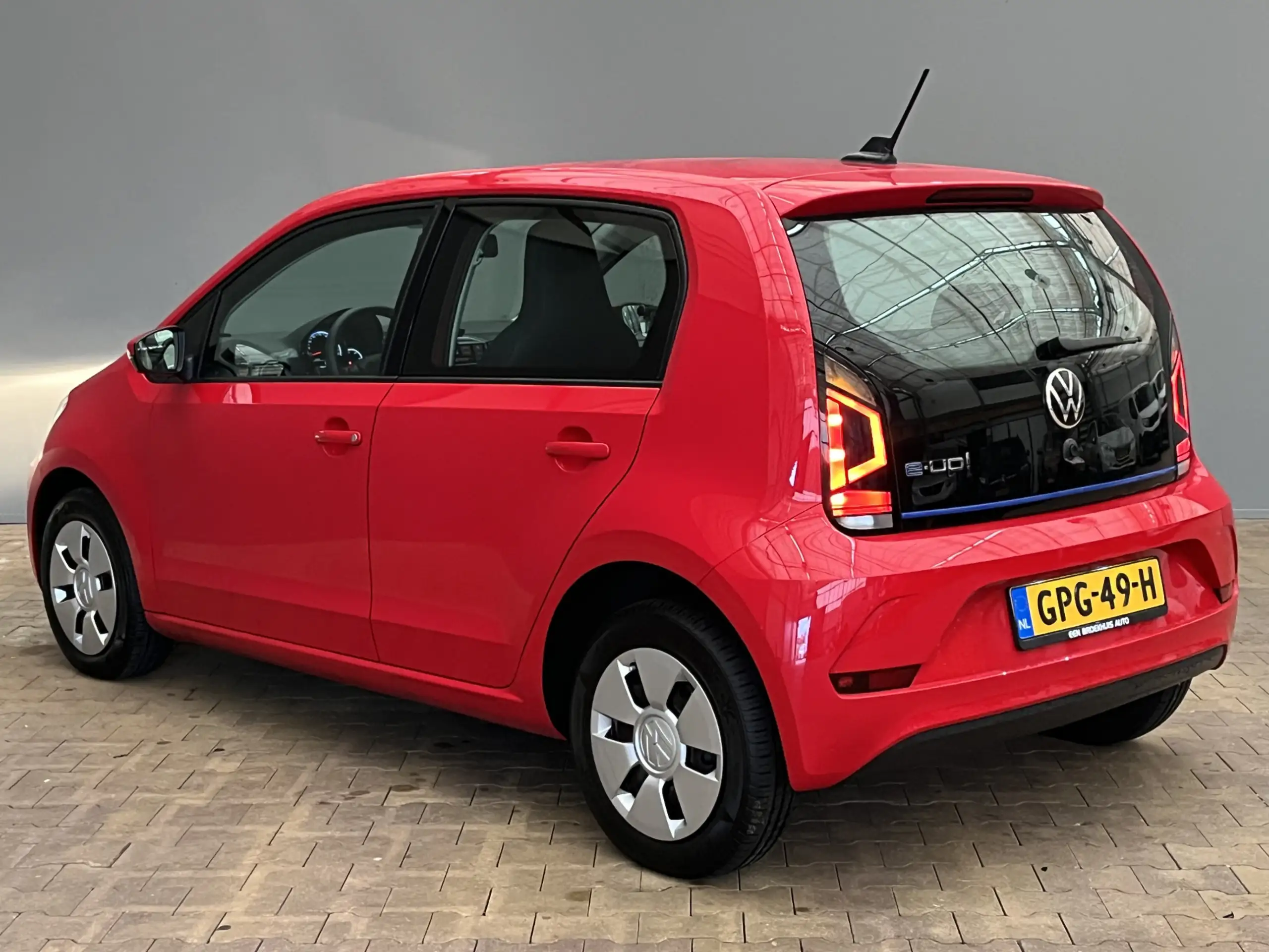 Volkswagen - e-up!