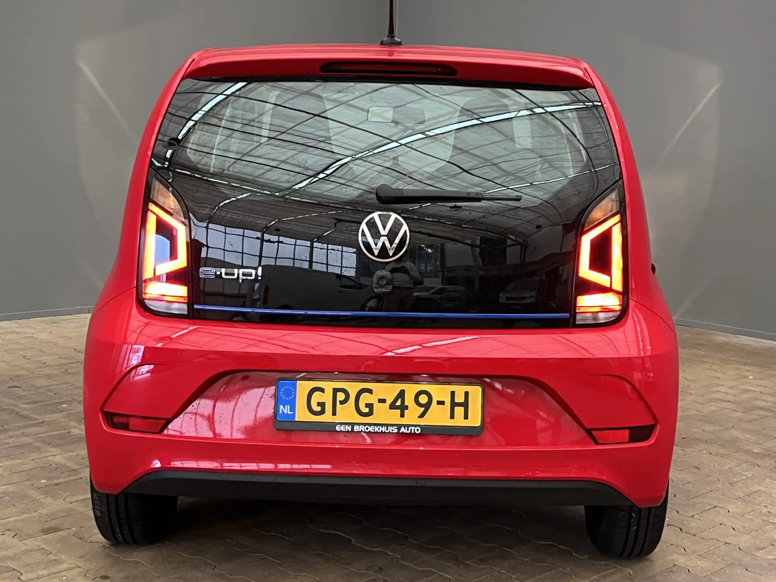 Volkswagen - e-up!