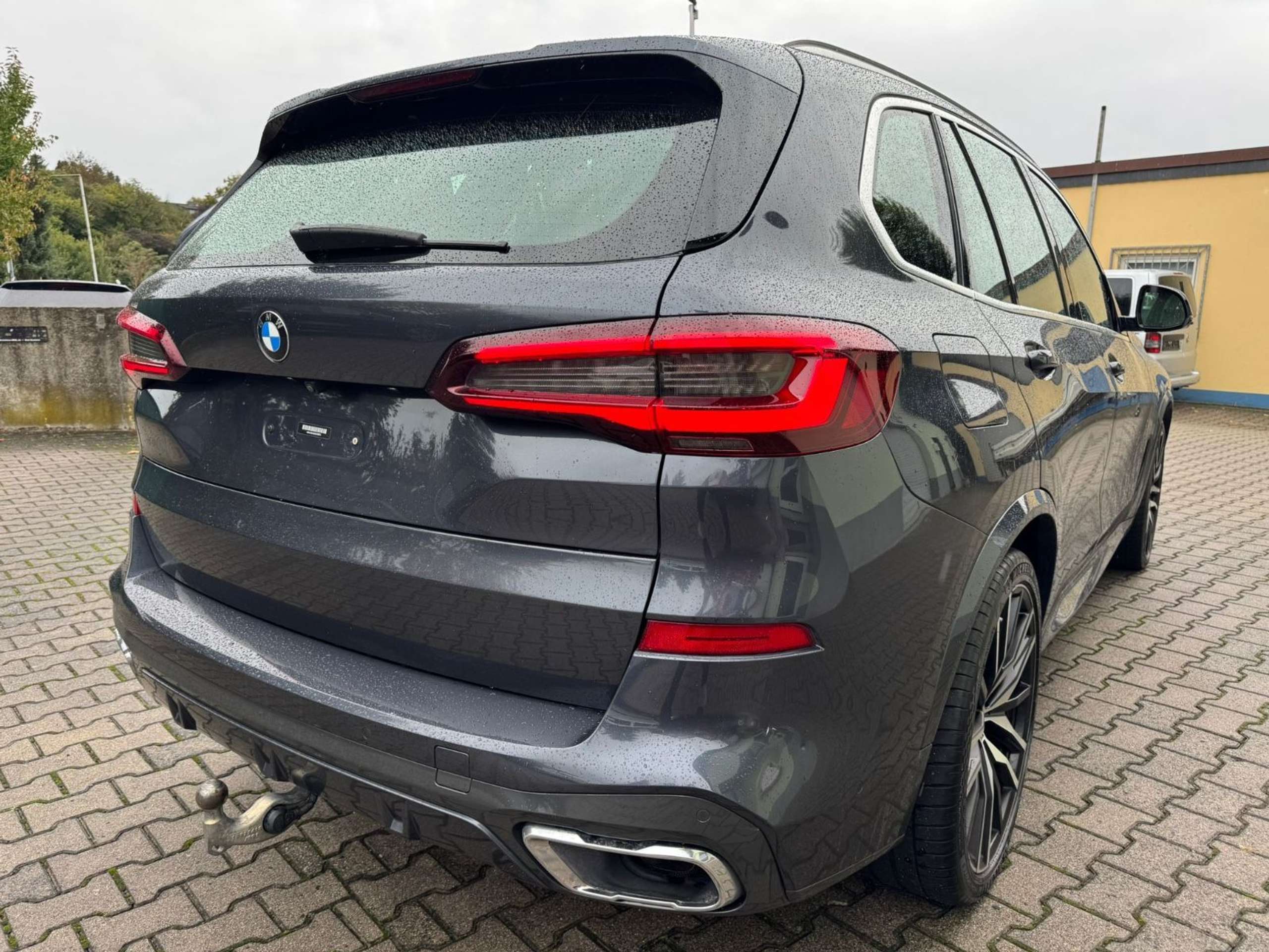 BMW - X5