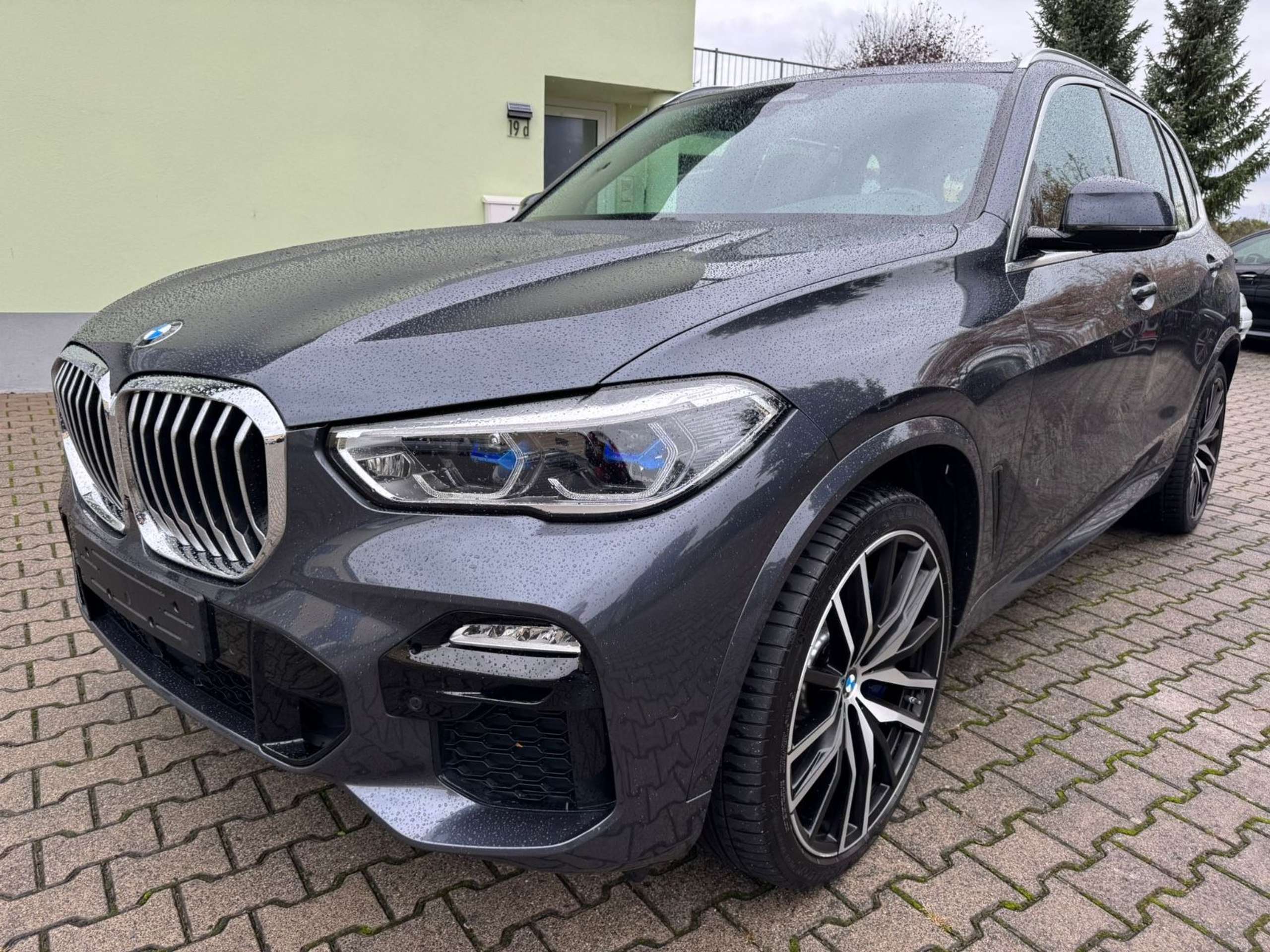 BMW - X5