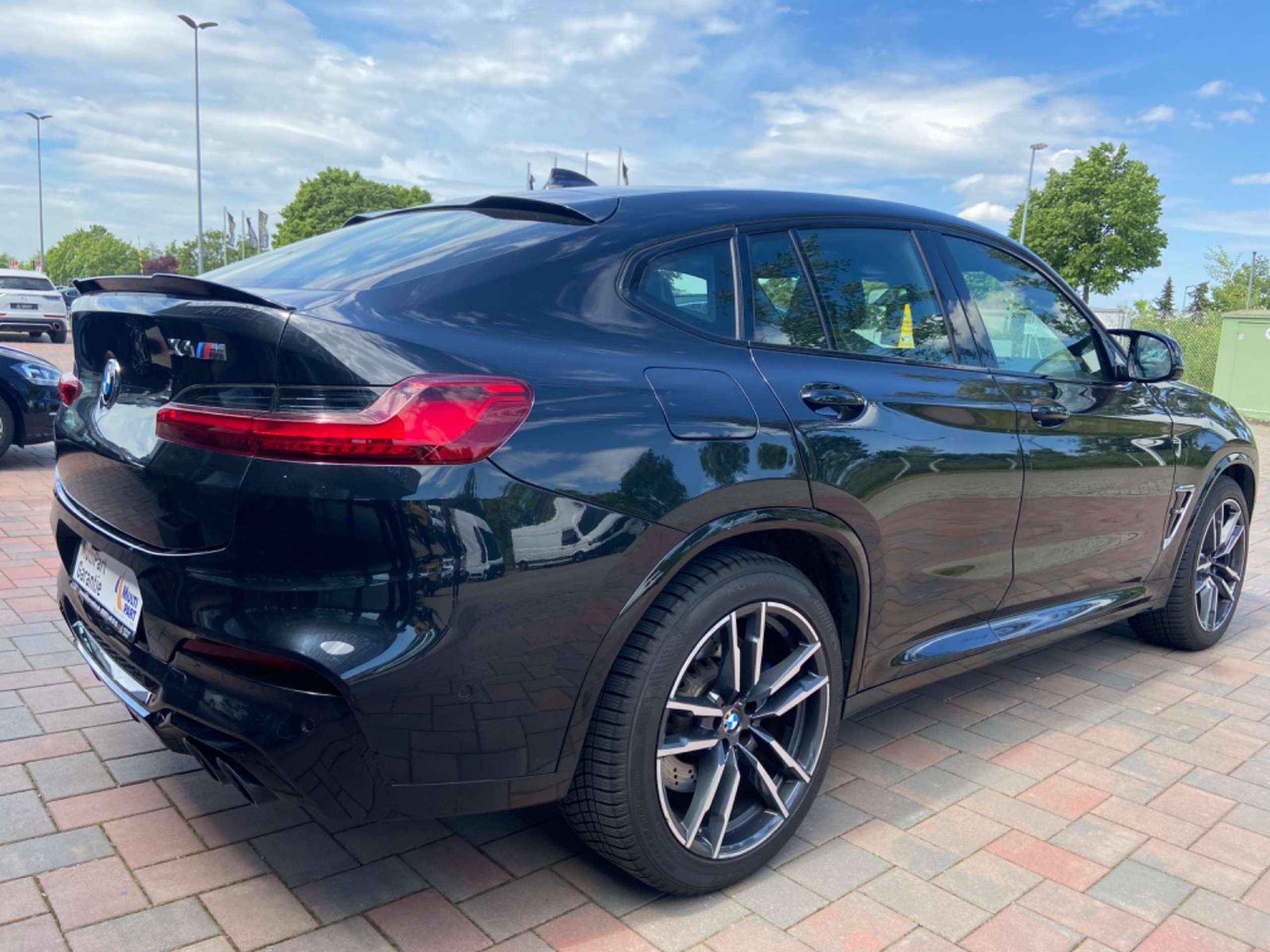 BMW - X4 M