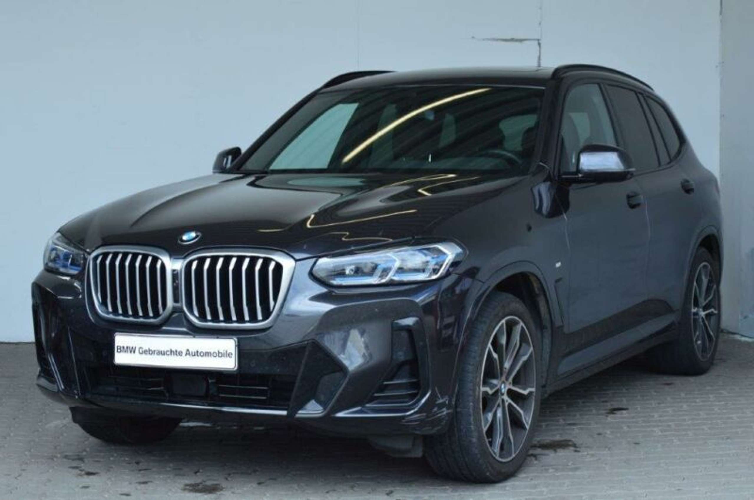 BMW - X3