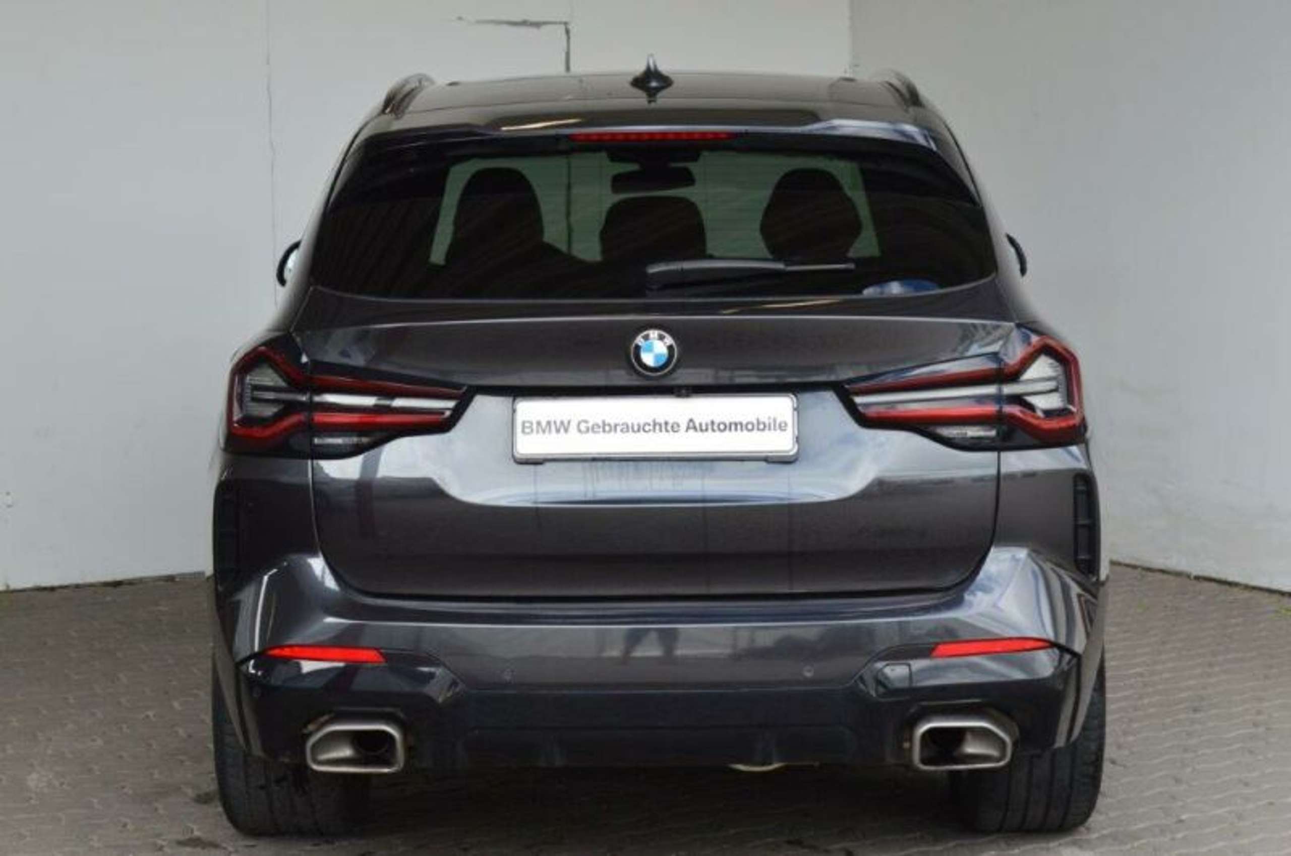 BMW - X3