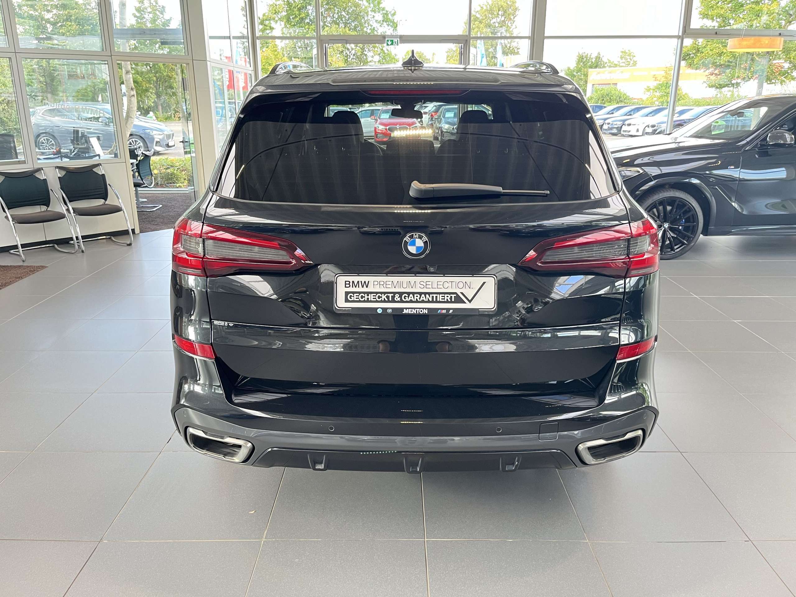 BMW - X5 M