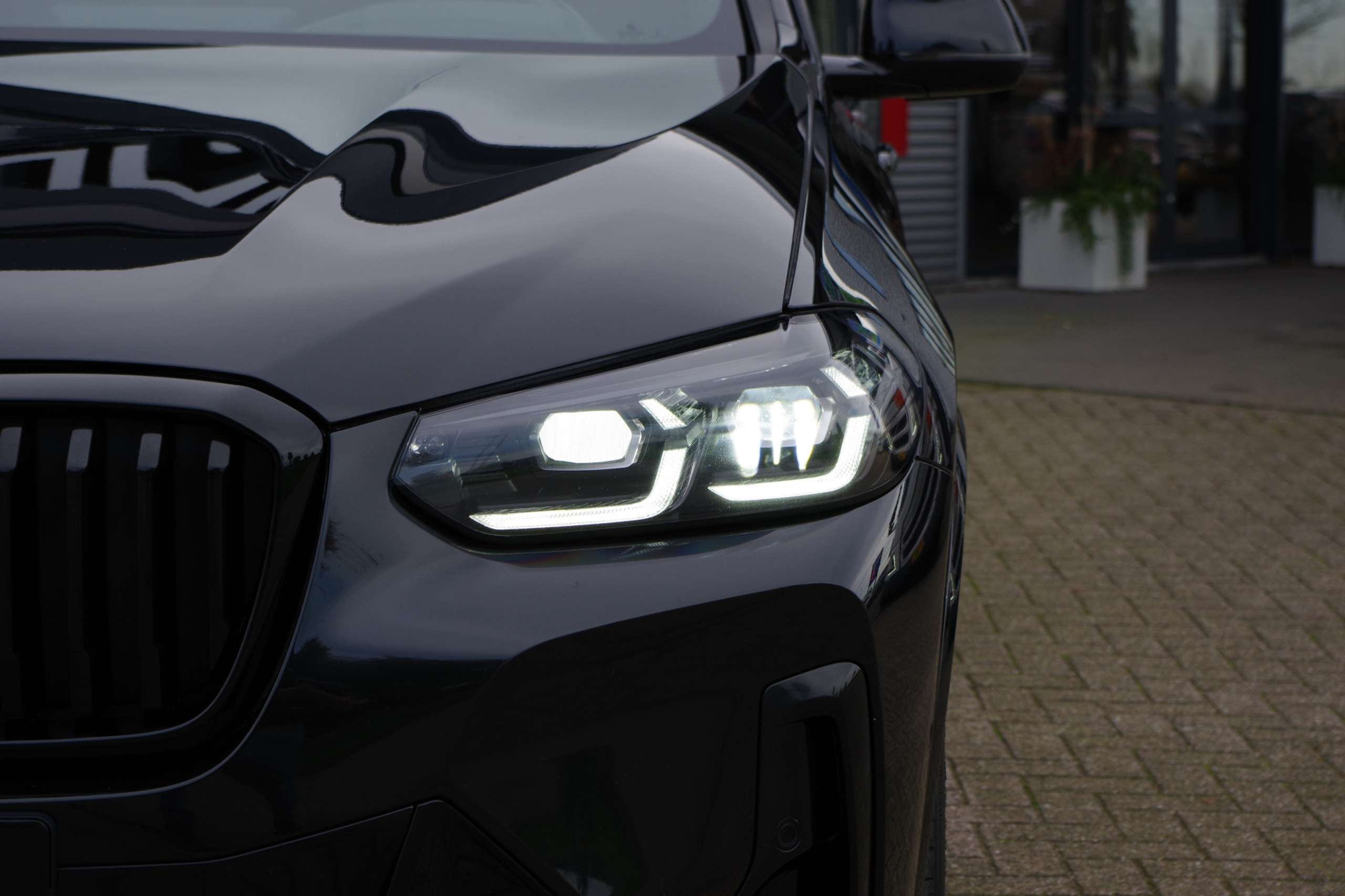 BMW - X3