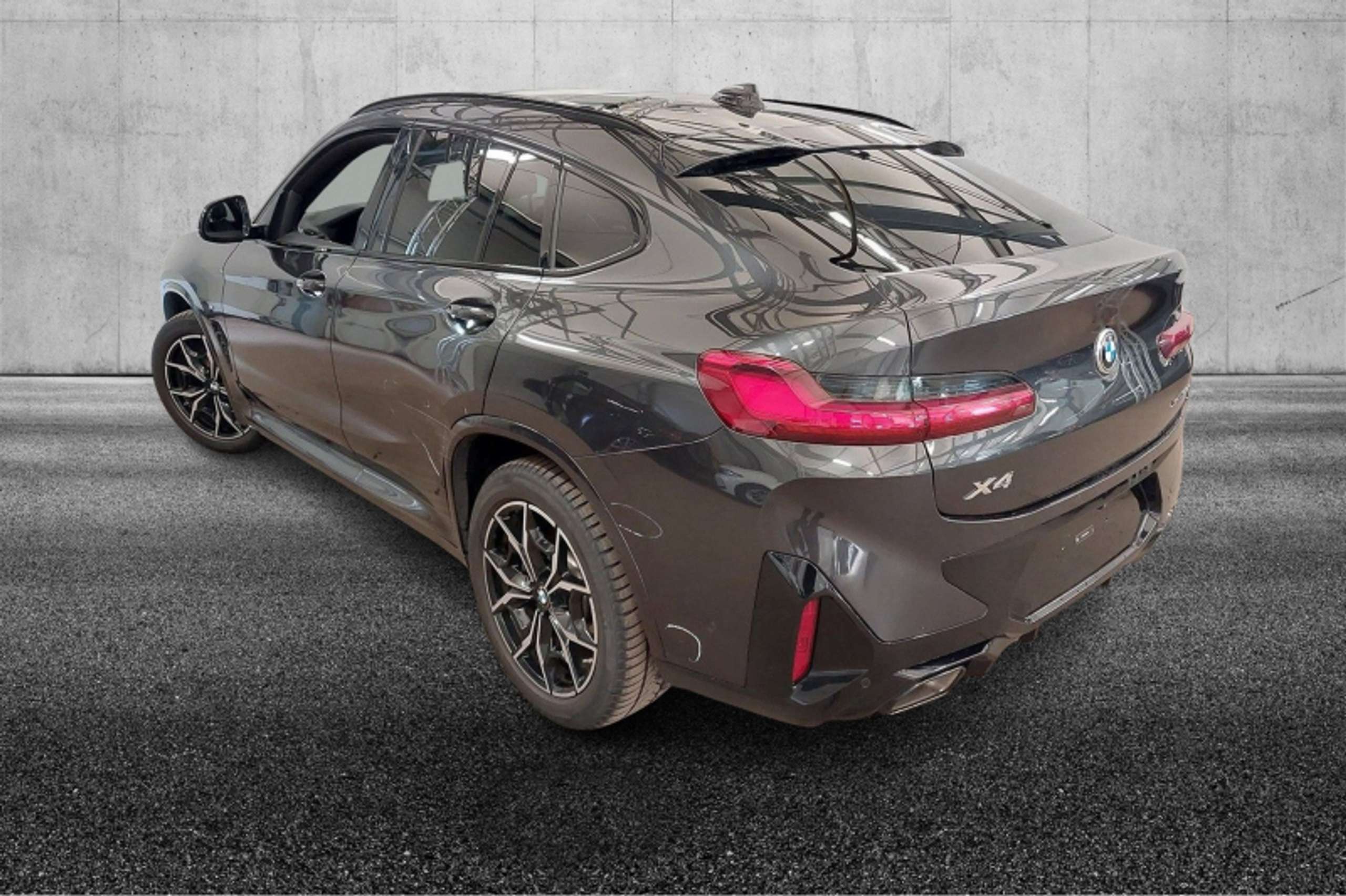 BMW - X4