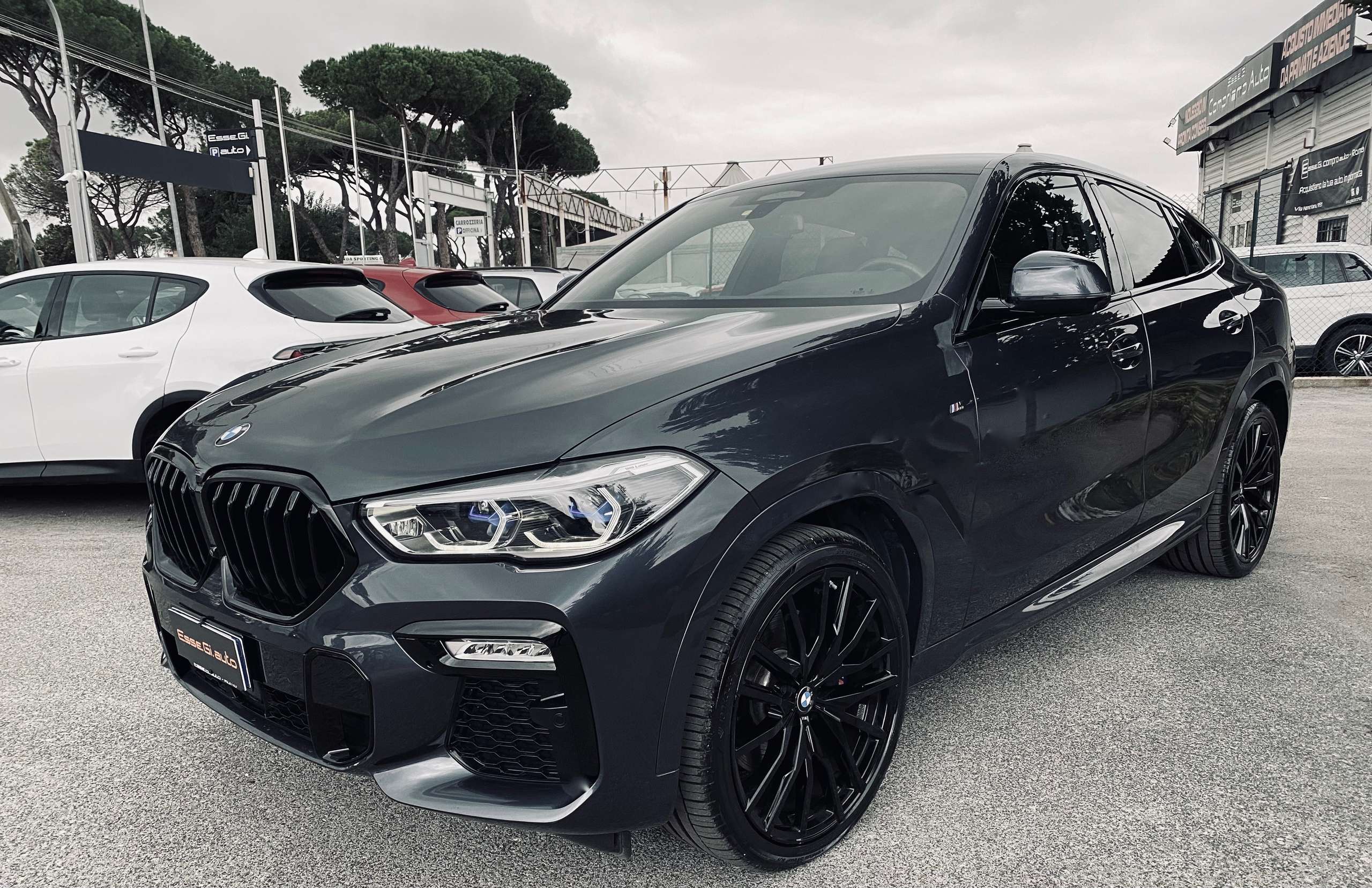 BMW - X6