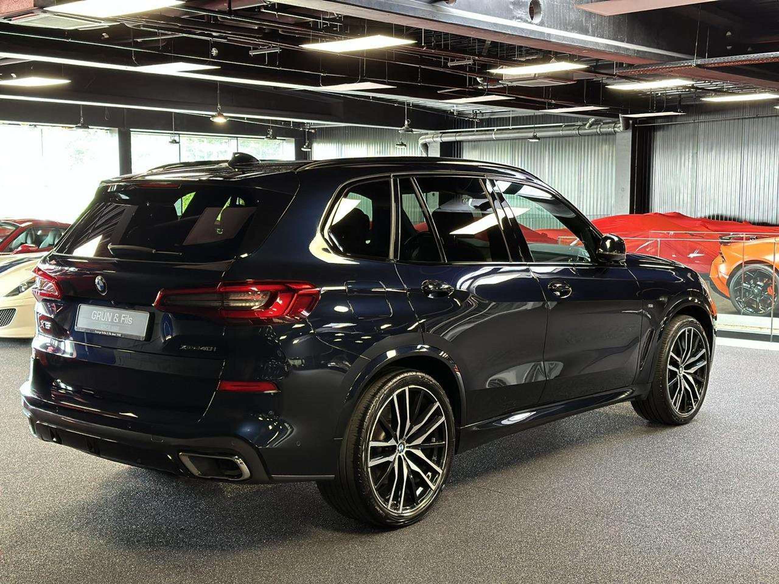 BMW - X5