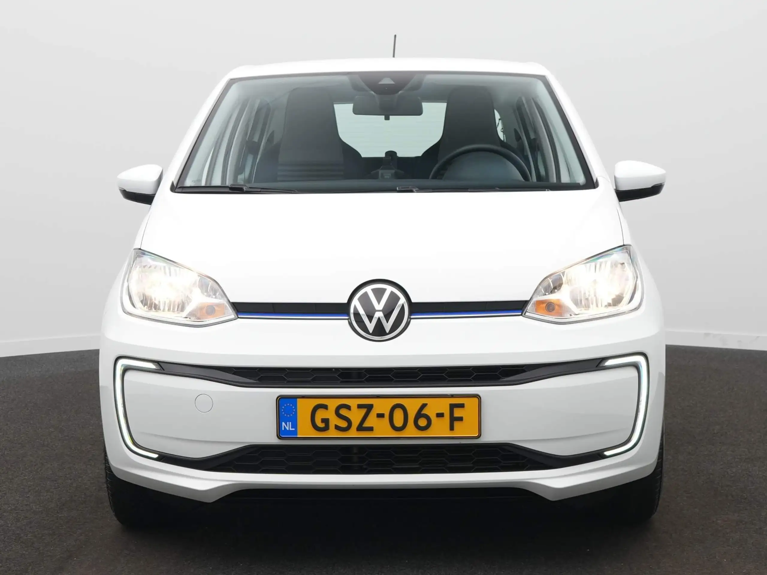 Volkswagen - e-up!