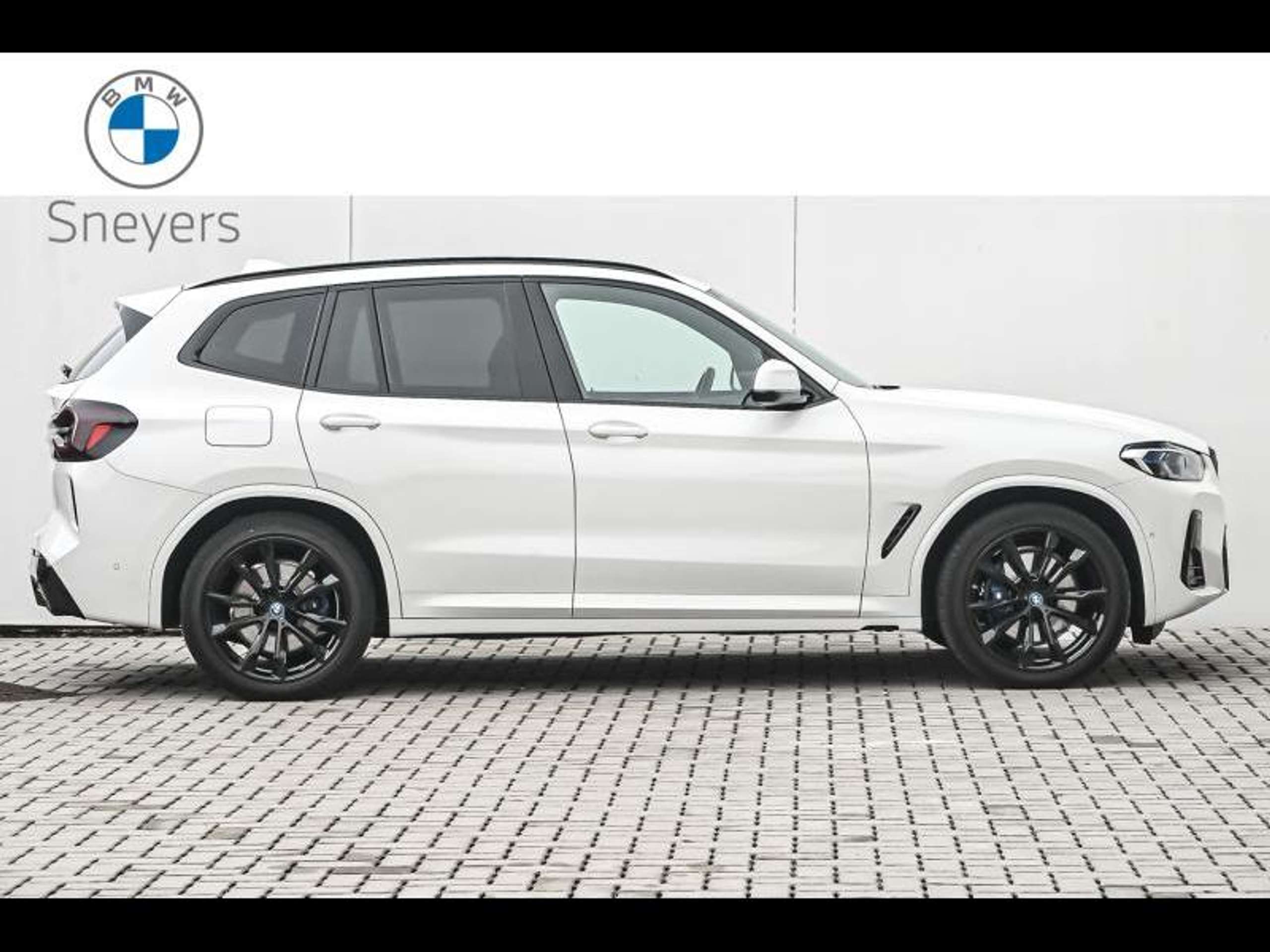 BMW - X3