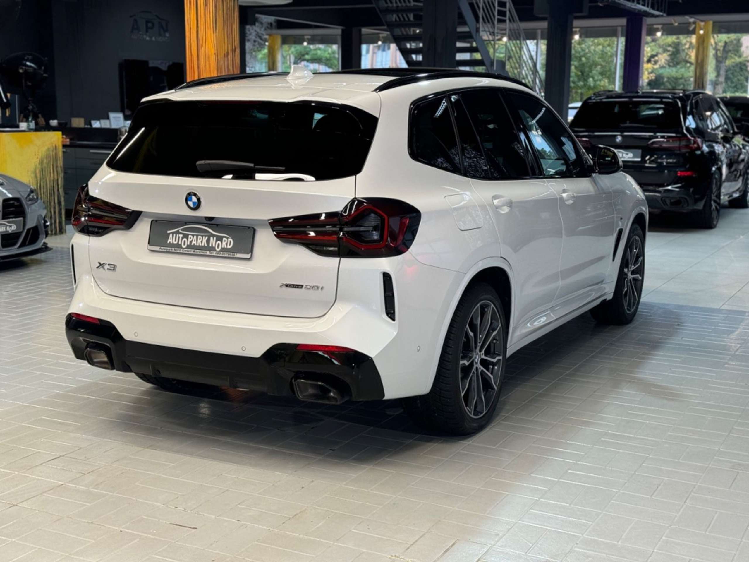 BMW - X3