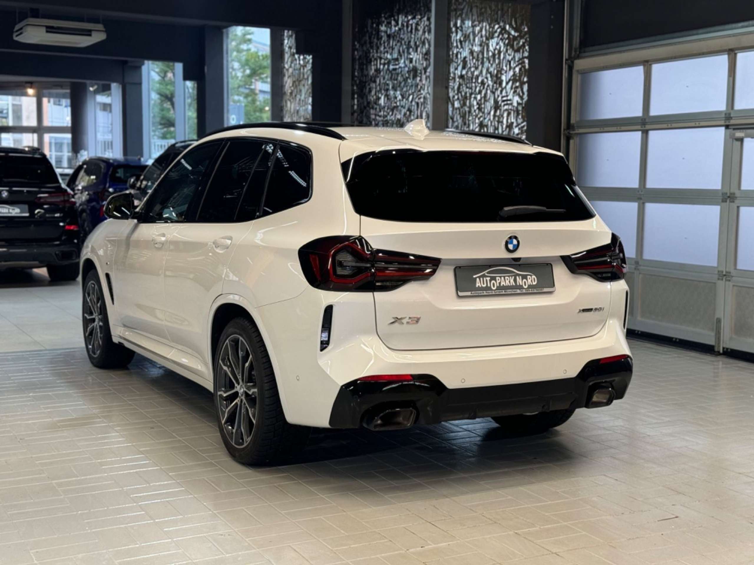 BMW - X3