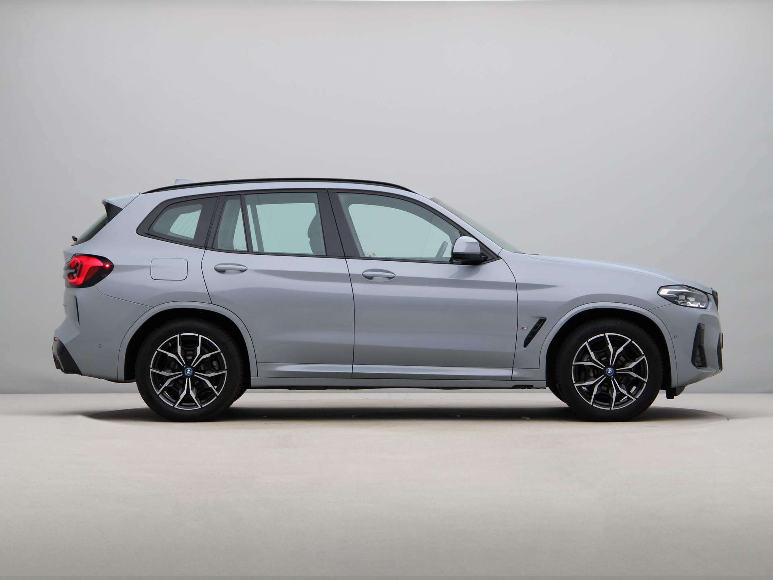 BMW - X3