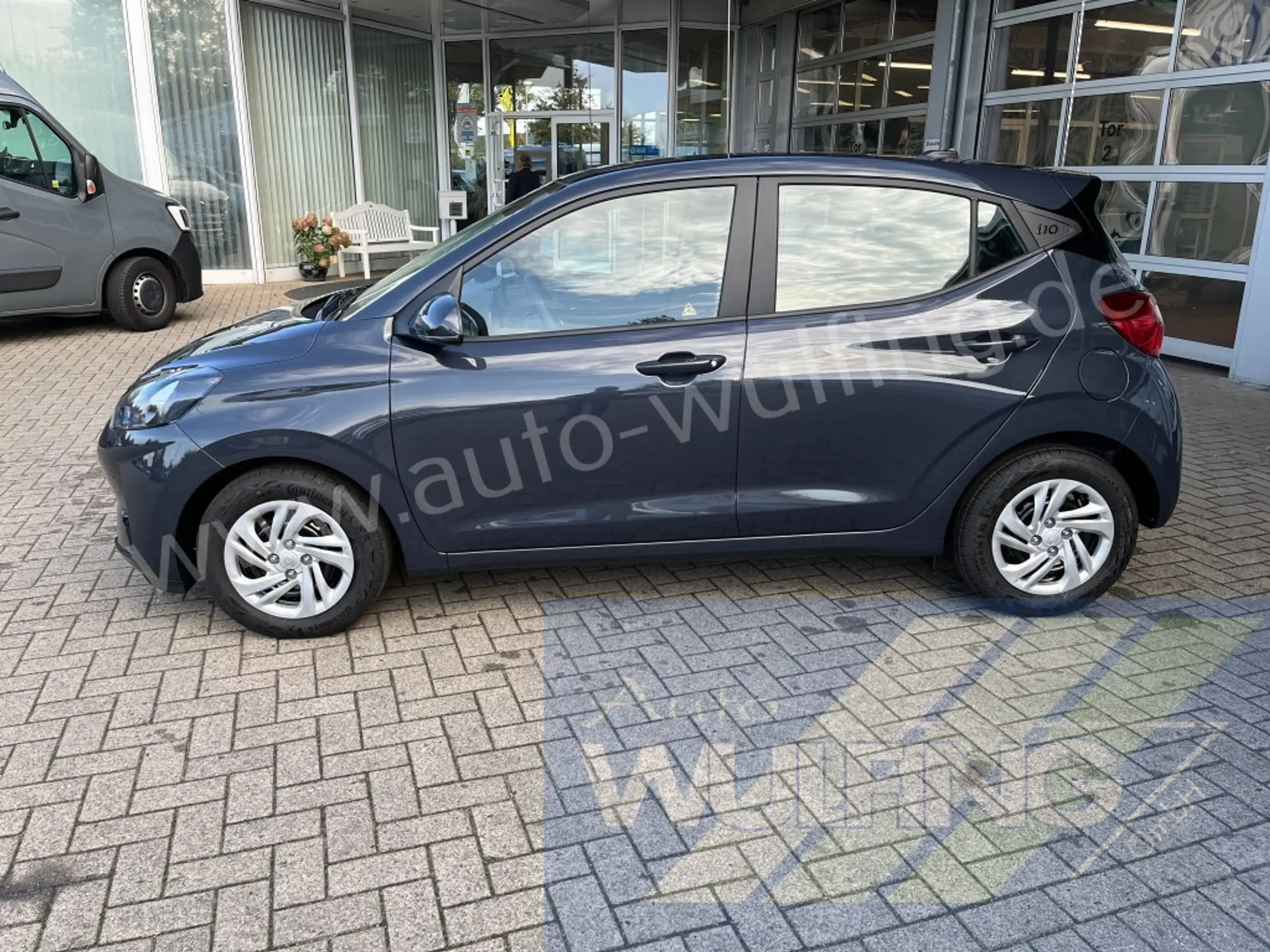 Hyundai - i10