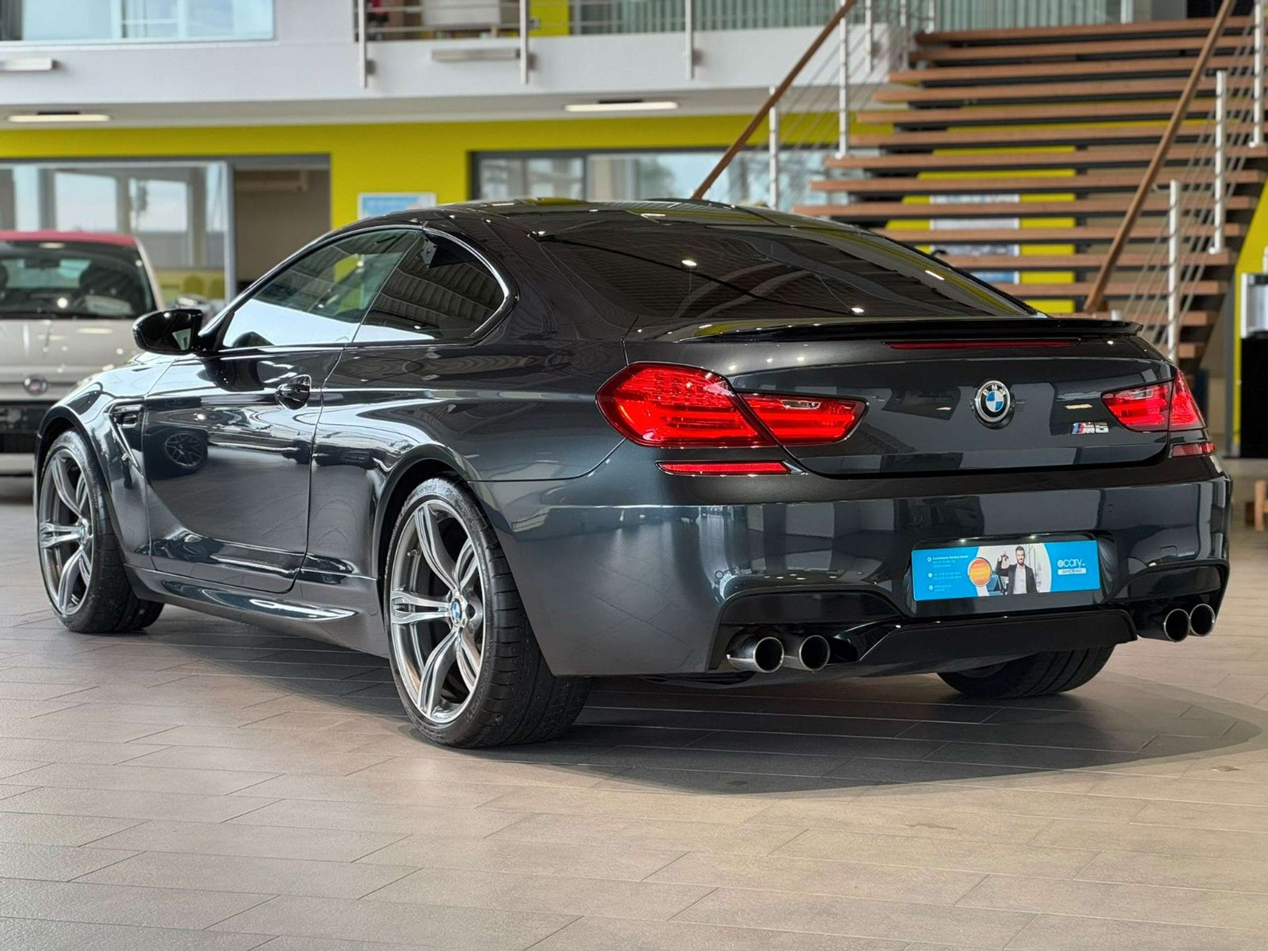 BMW - M6