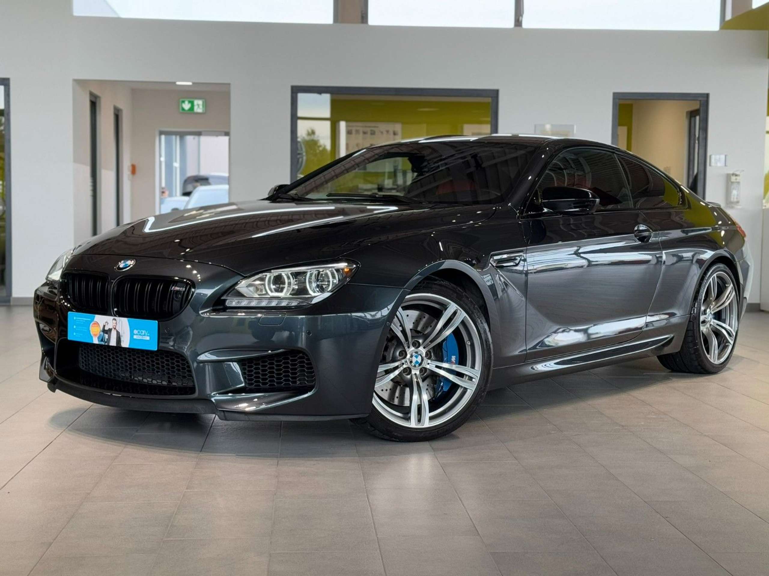 BMW M6 2012