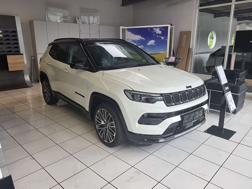 Jeep Compass 2024 96CH