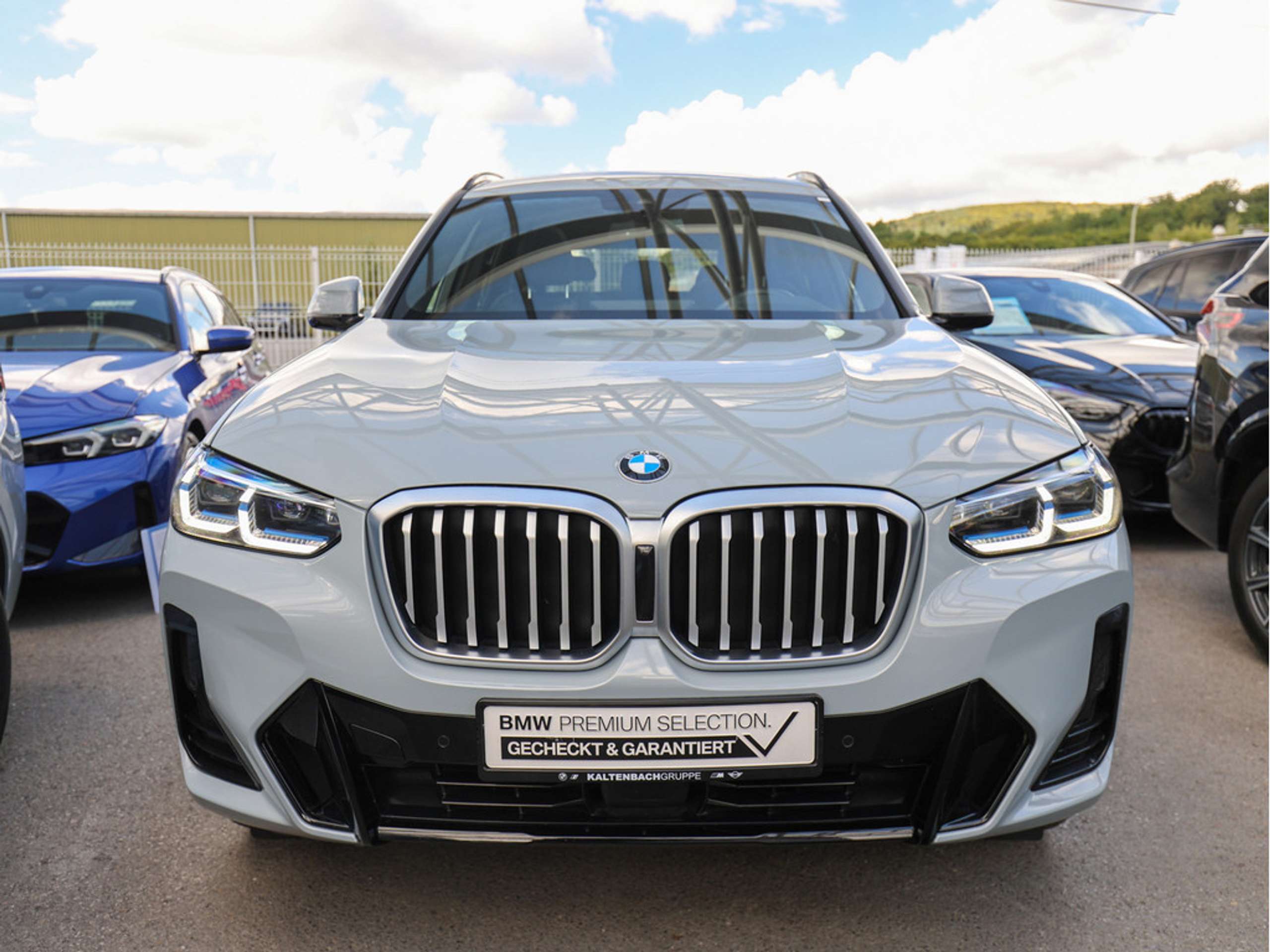 BMW - X3