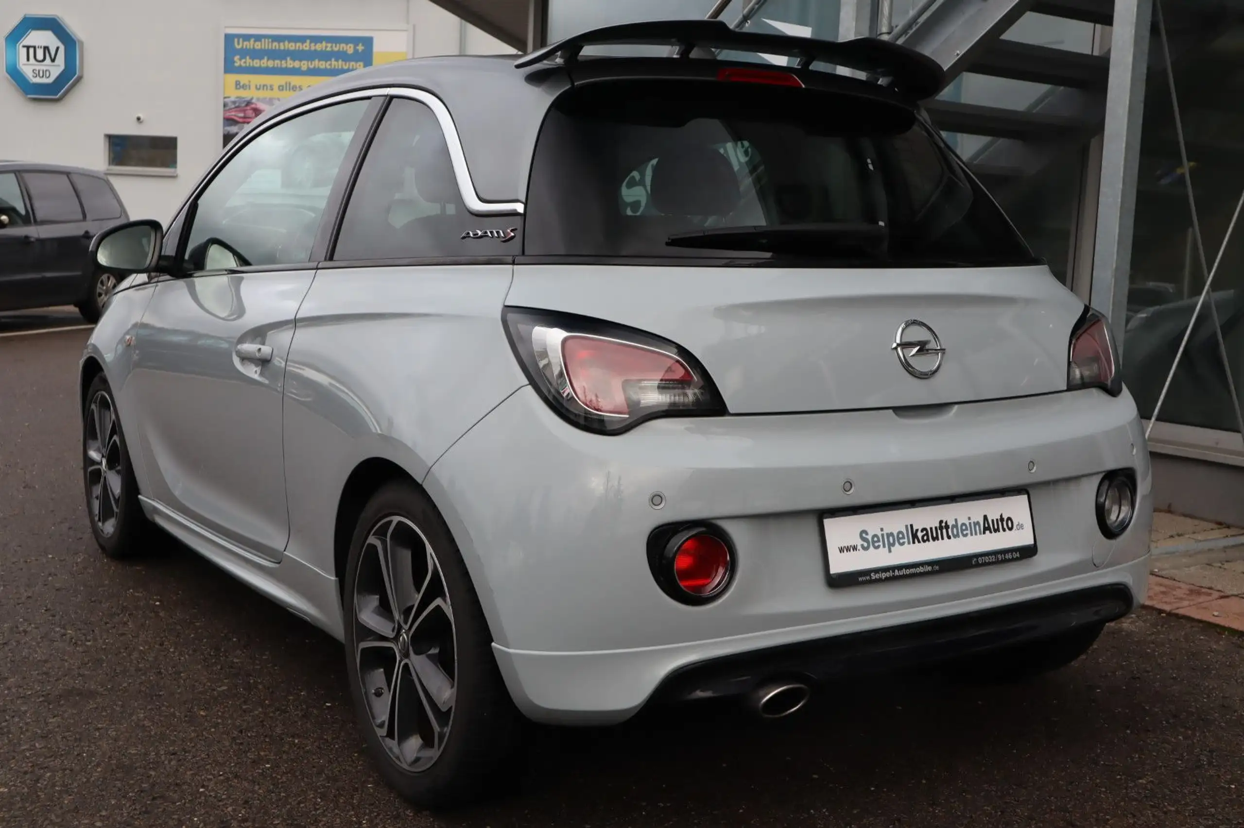 Opel - Adam