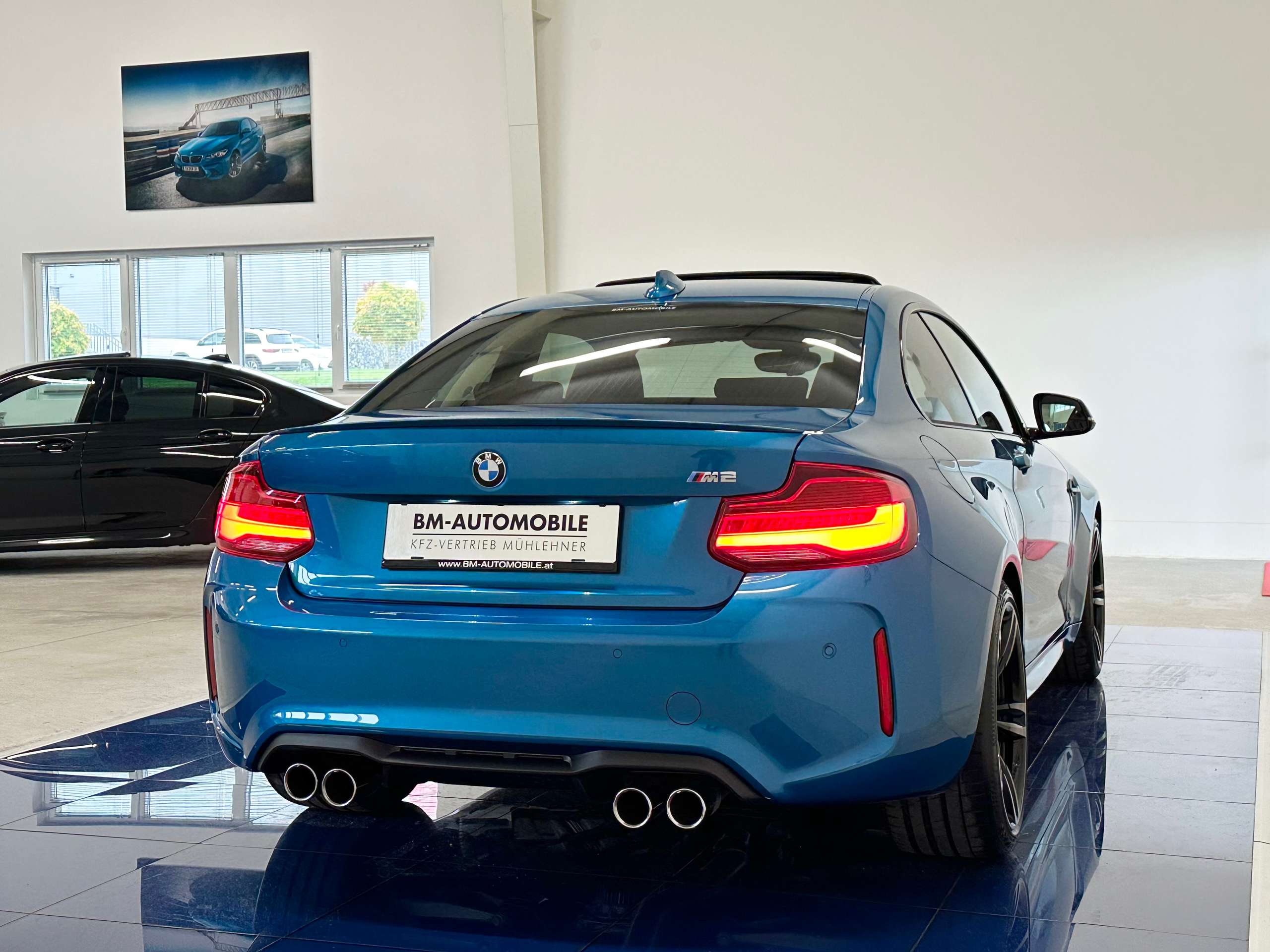 BMW - M2