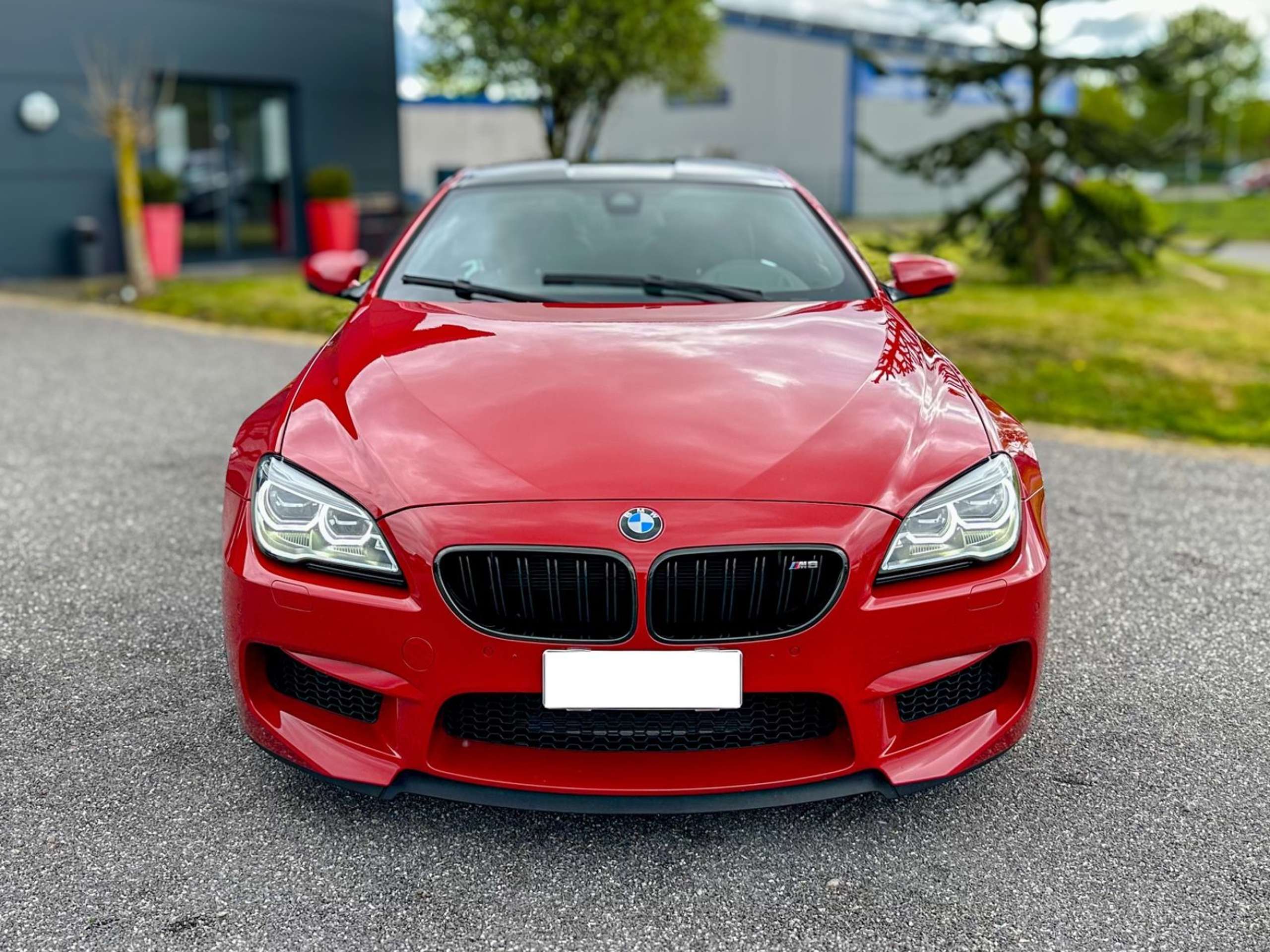 BMW - M6