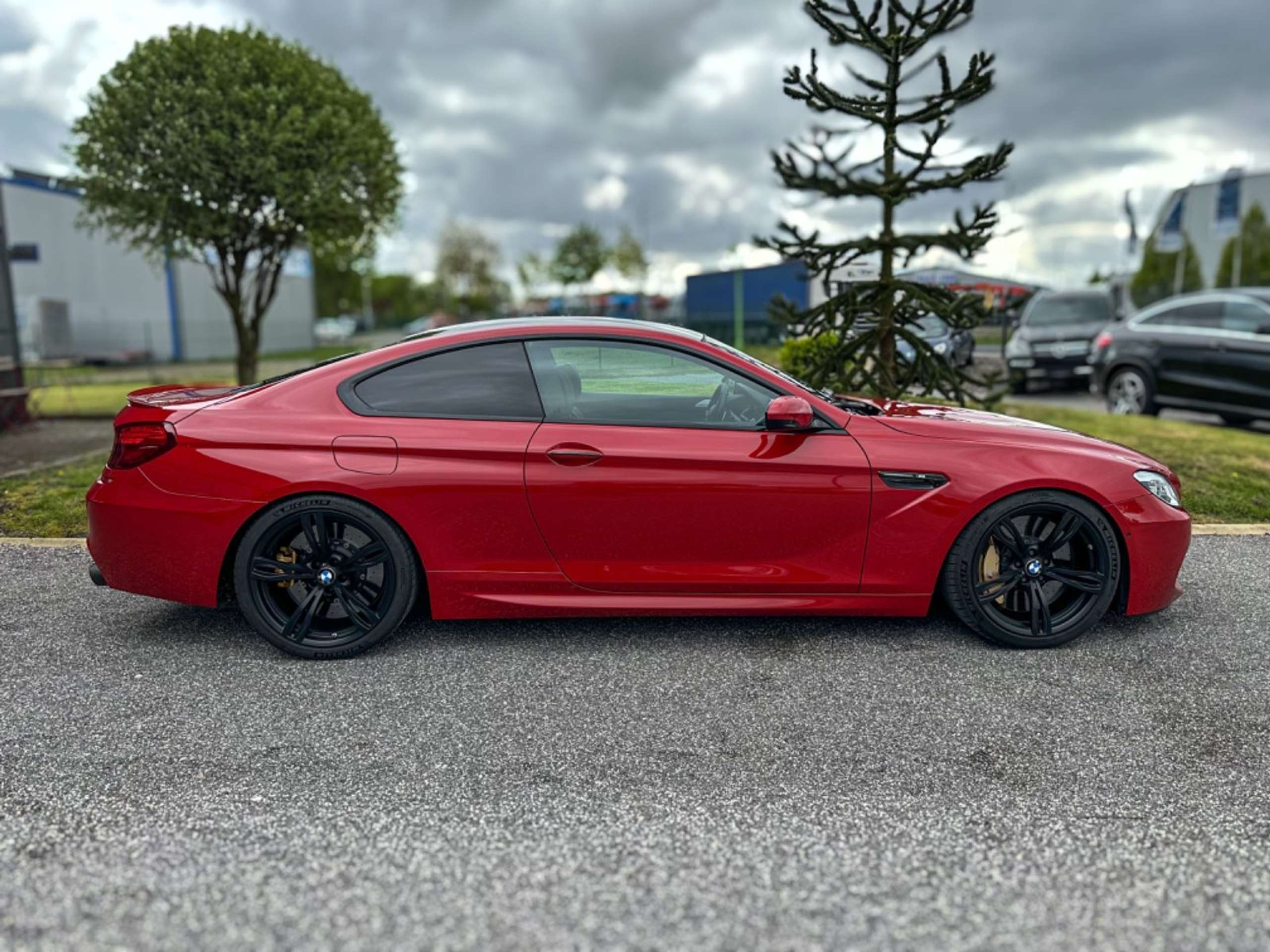 BMW - M6