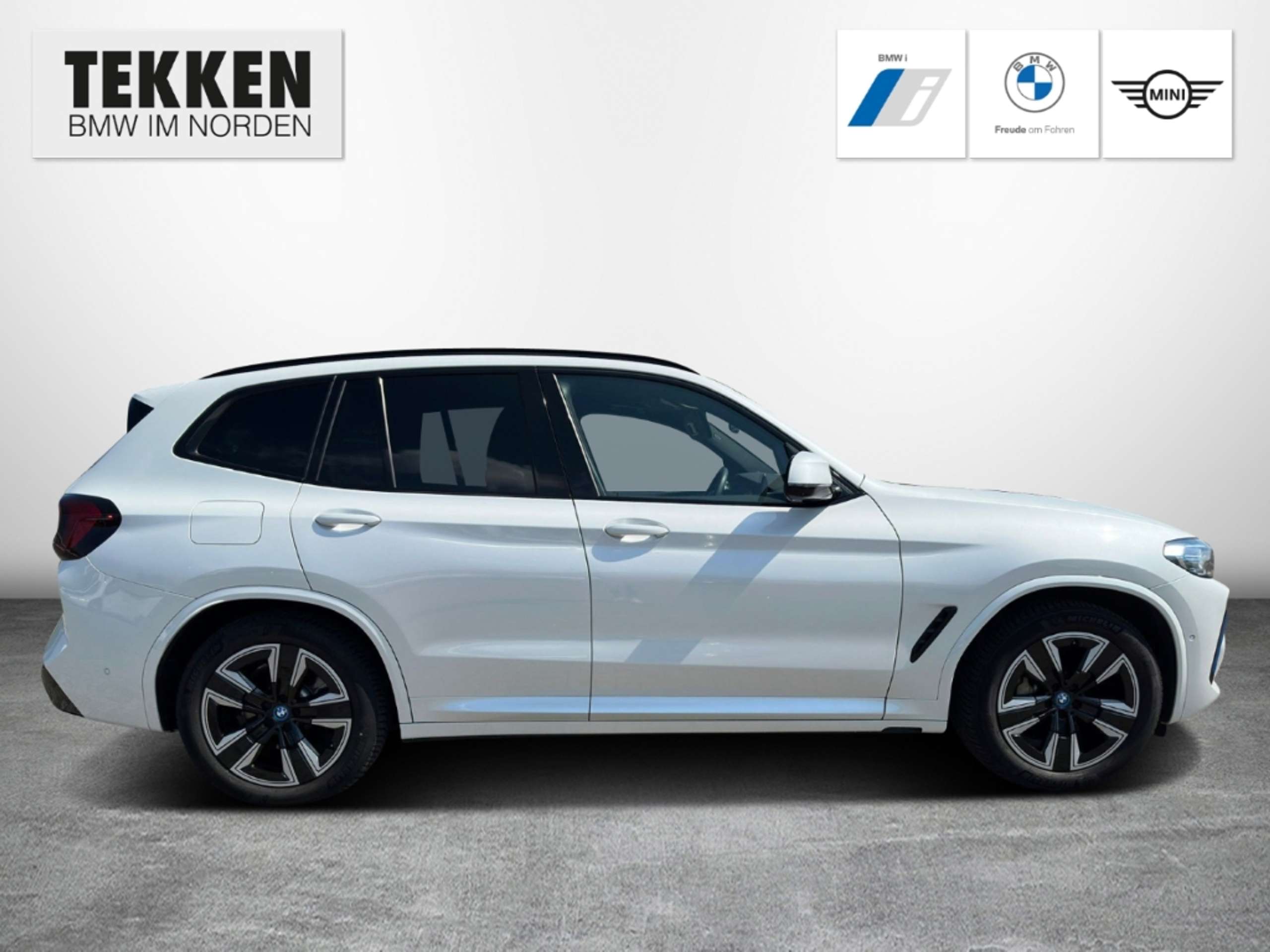 BMW - iX3