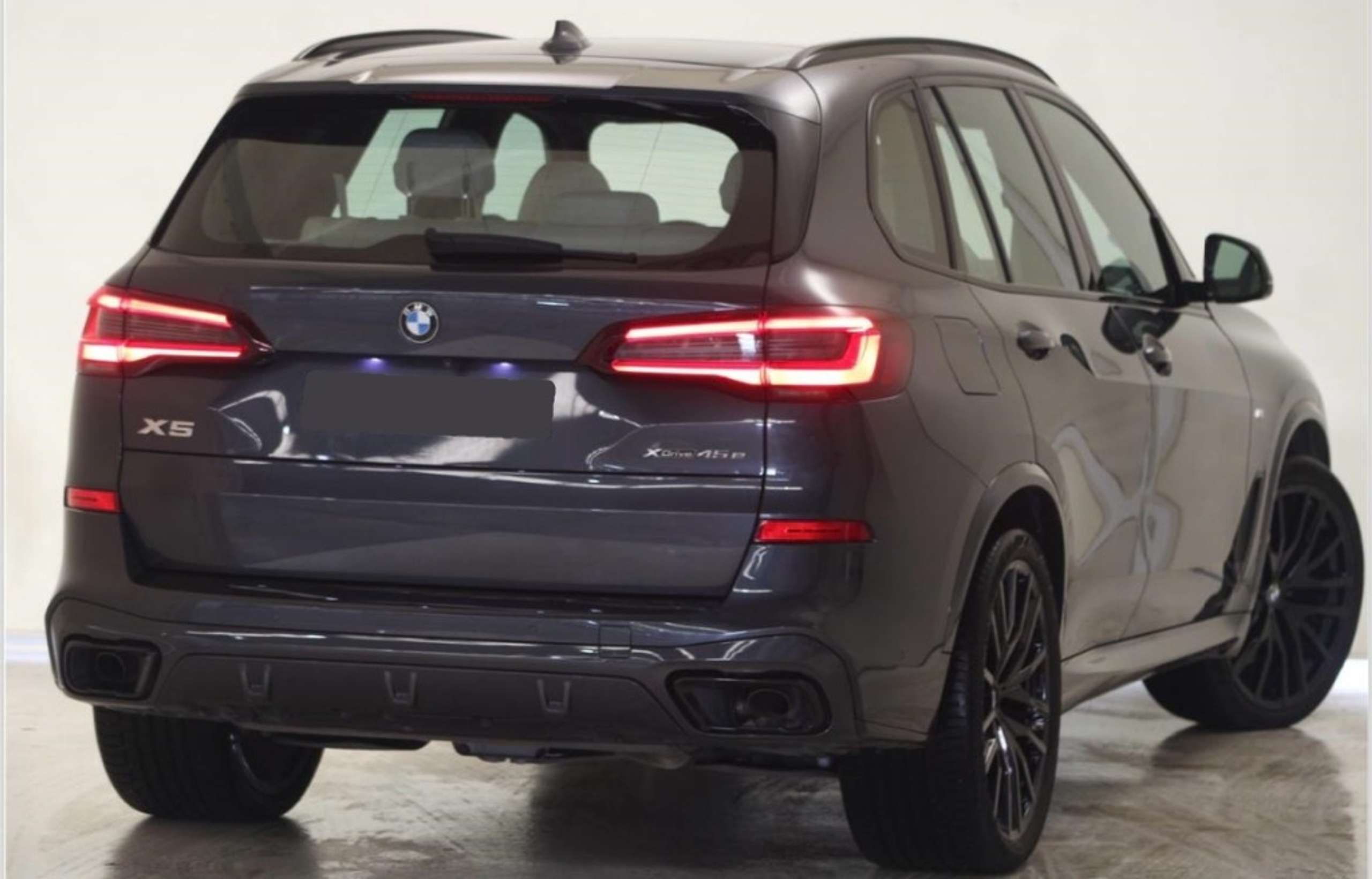 BMW - X5