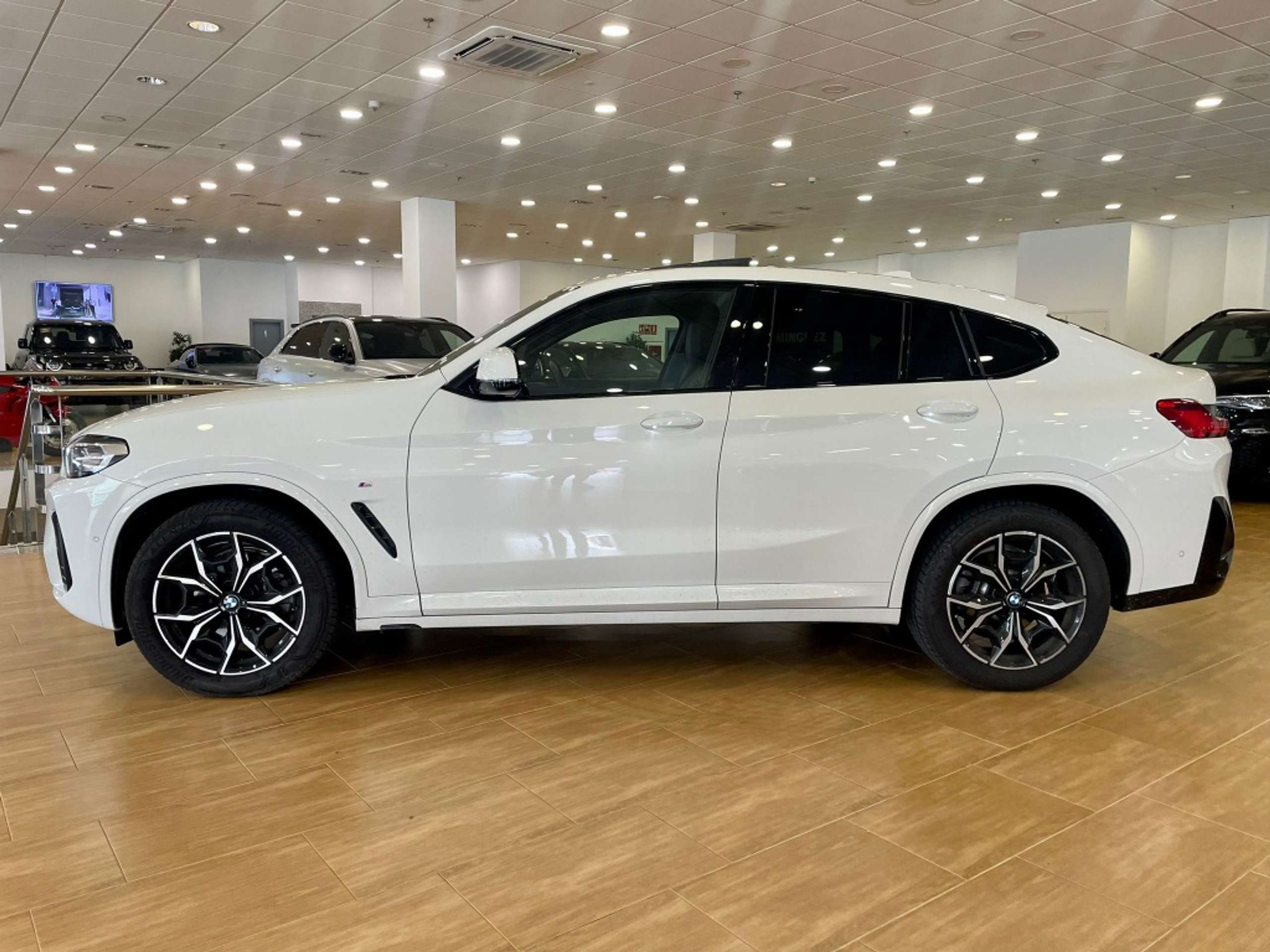 BMW - X4