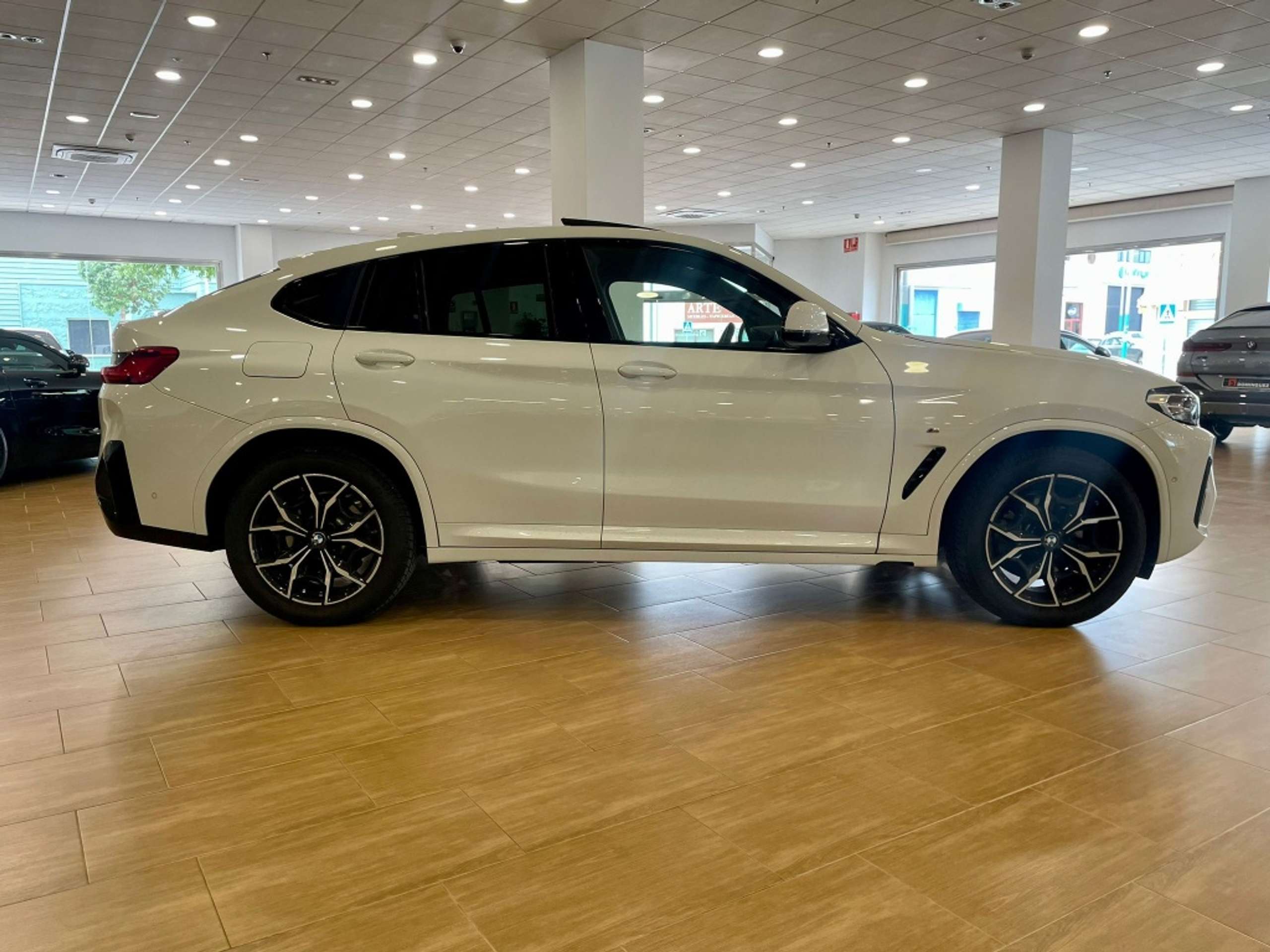 BMW - X4