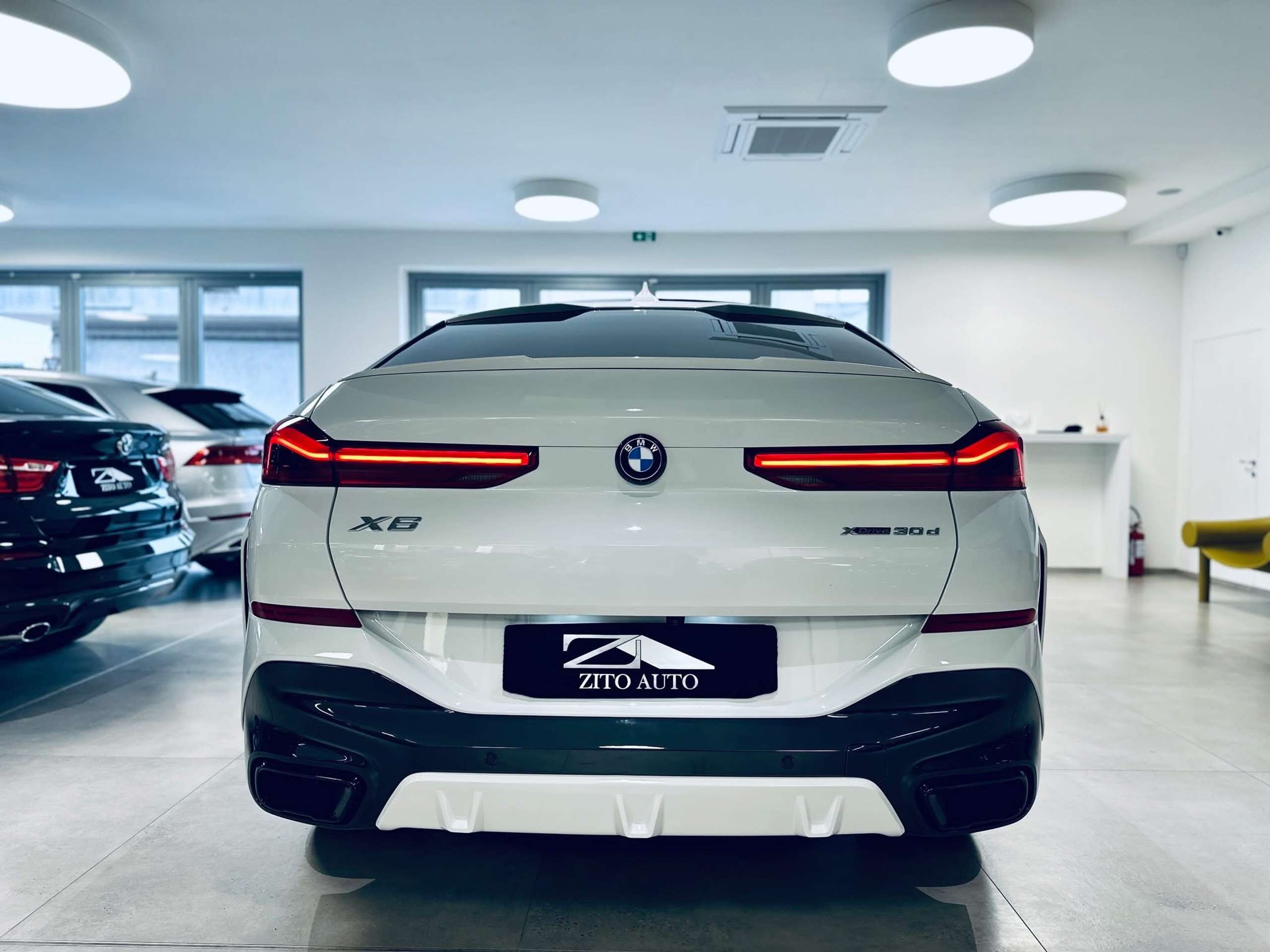 BMW - X6