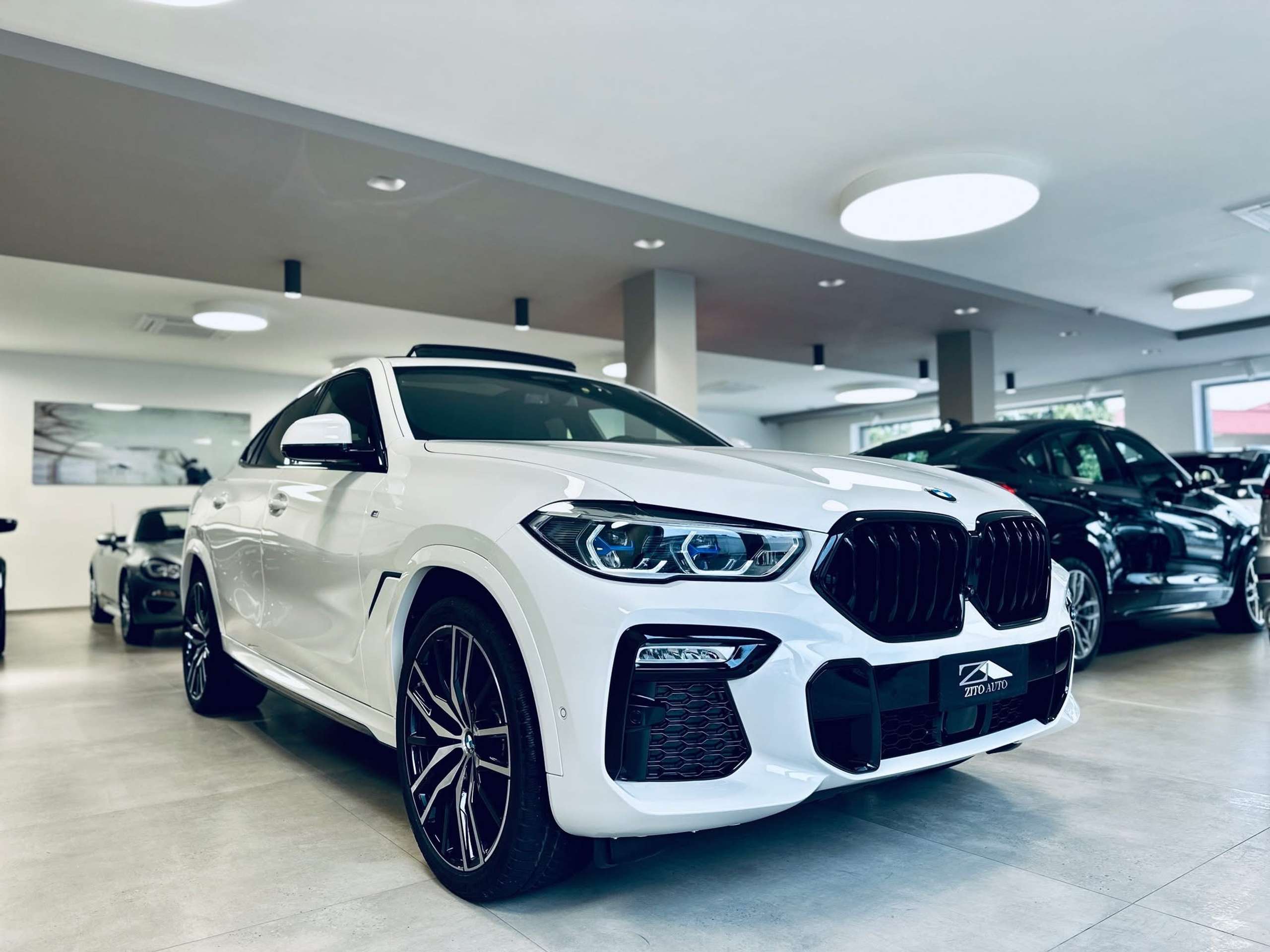 BMW - X6