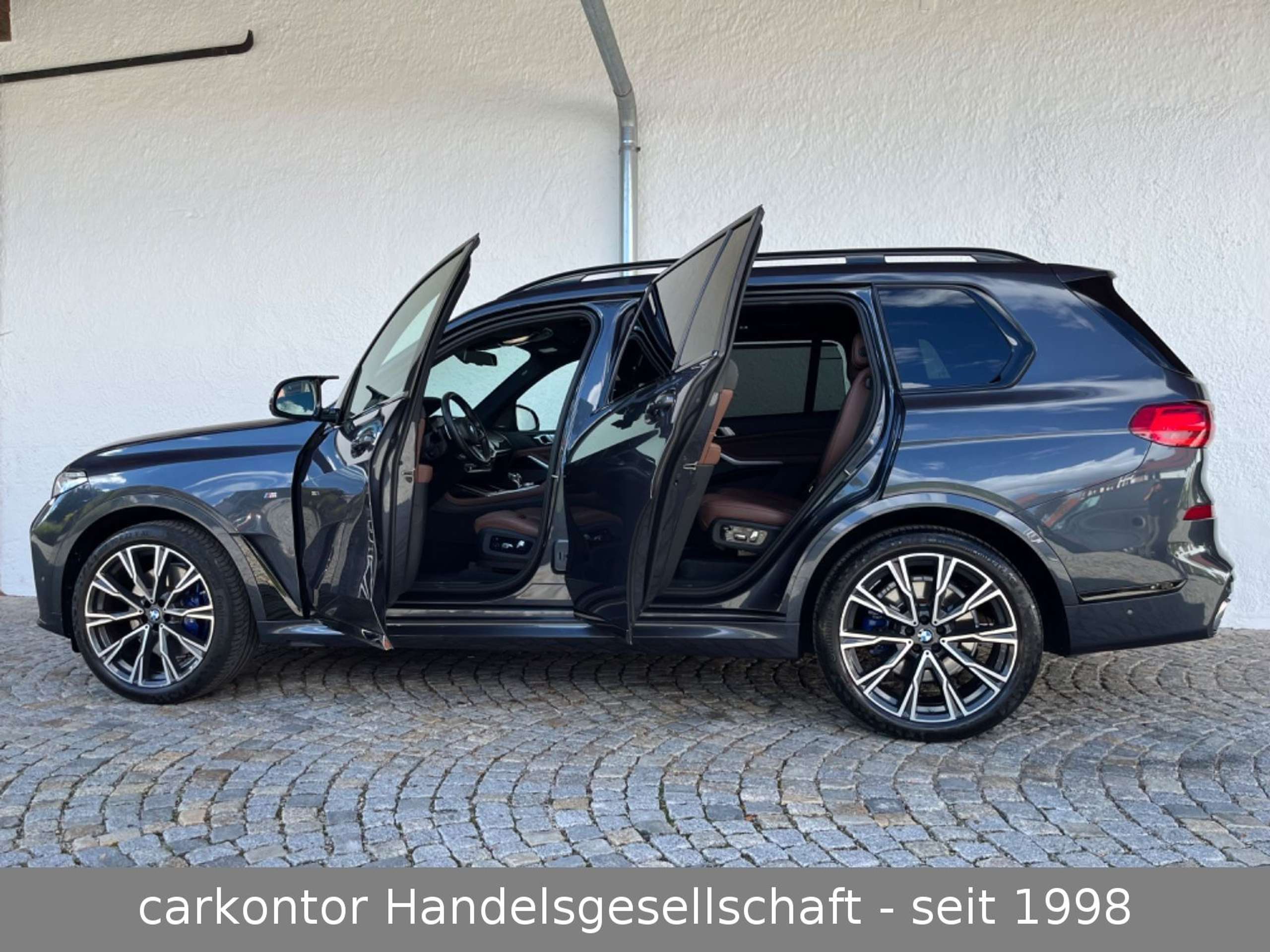 BMW - X7