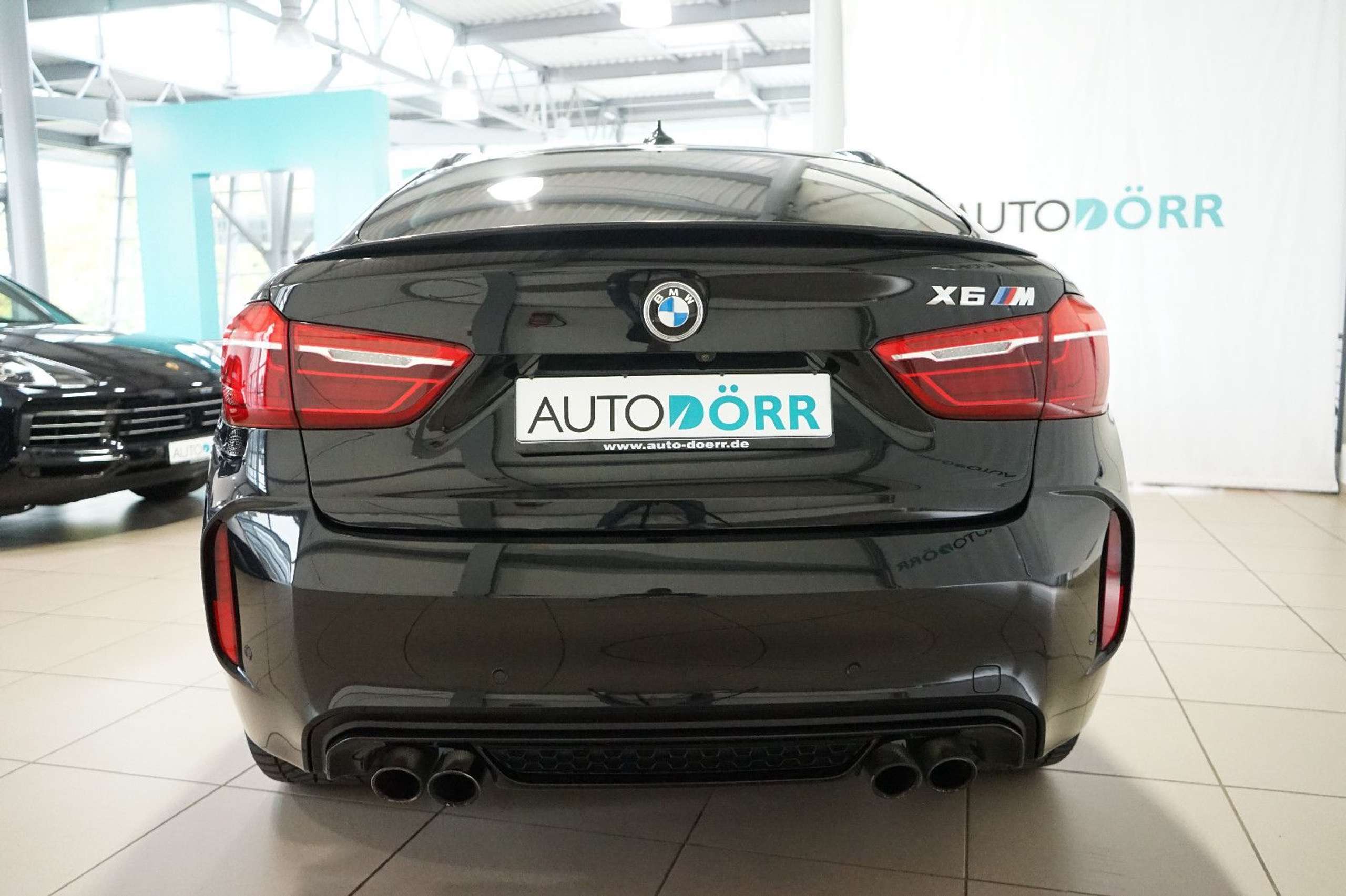 BMW - X6 M