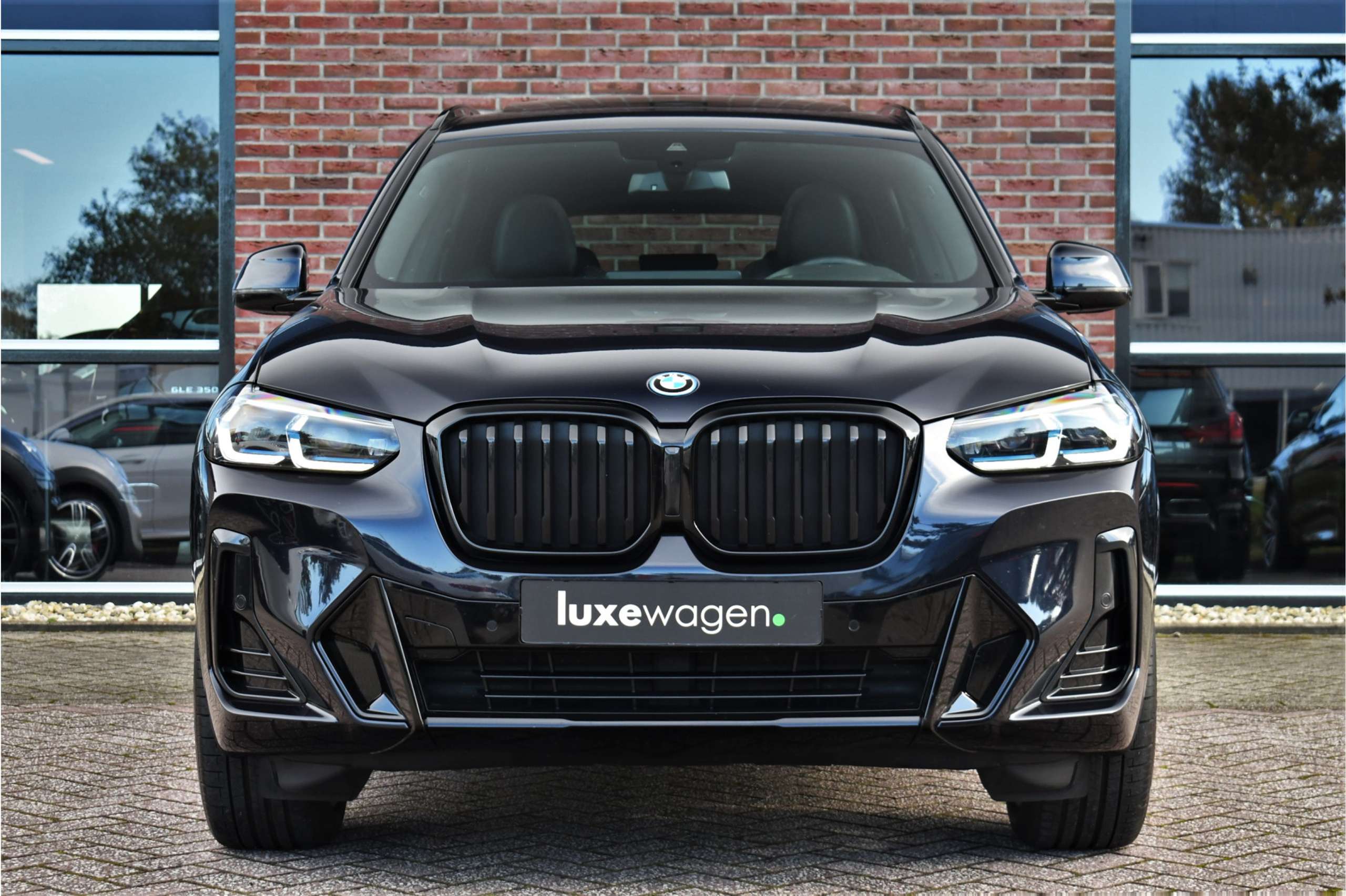 BMW - X3