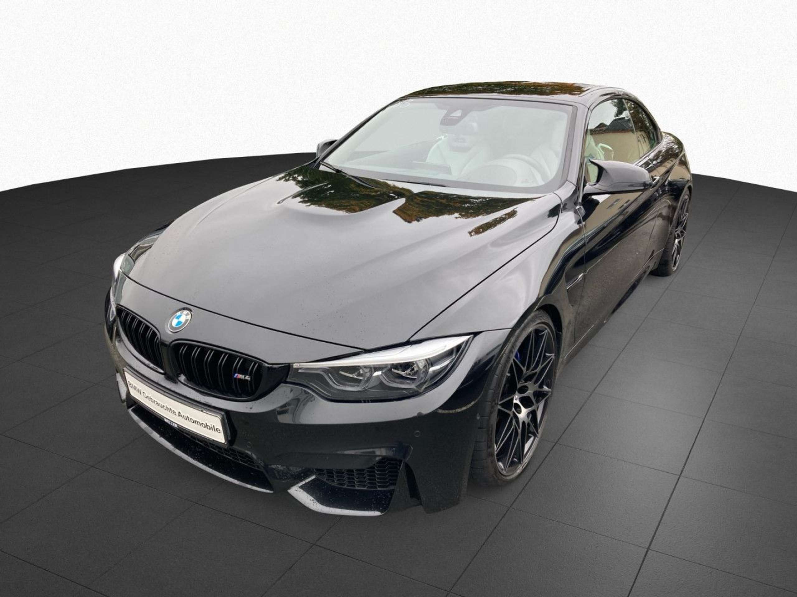 BMW - M4