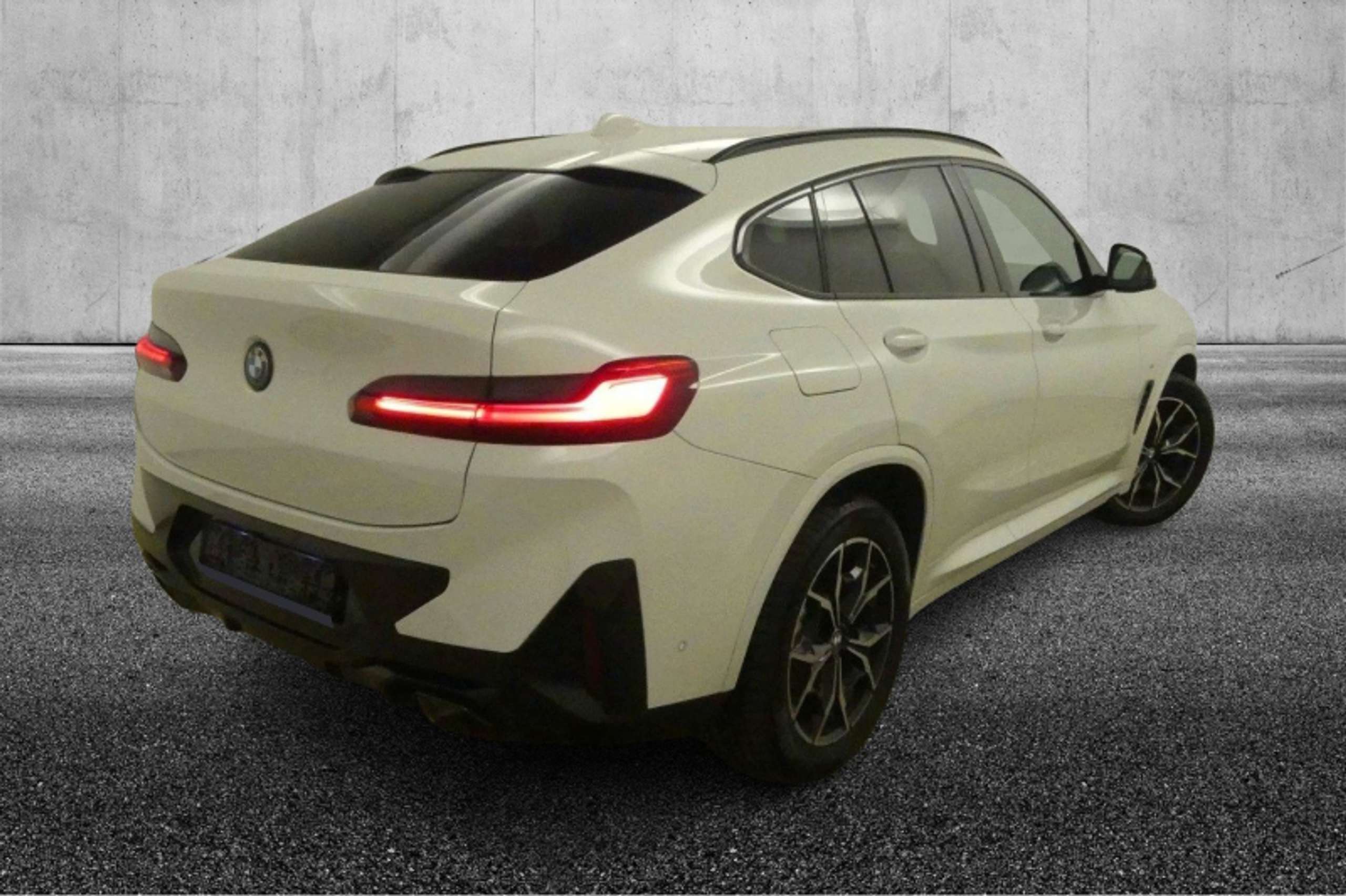 BMW - X4