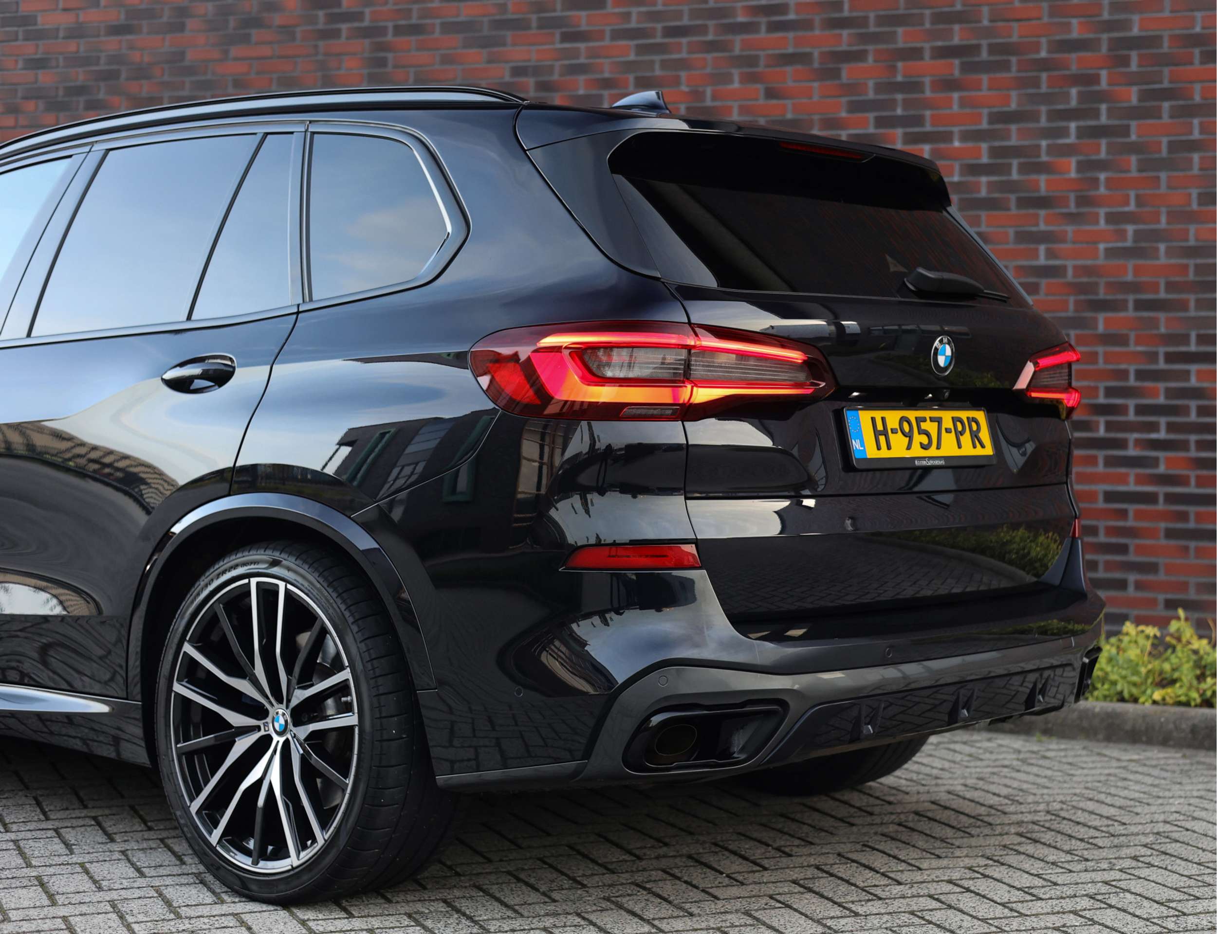 BMW - X5