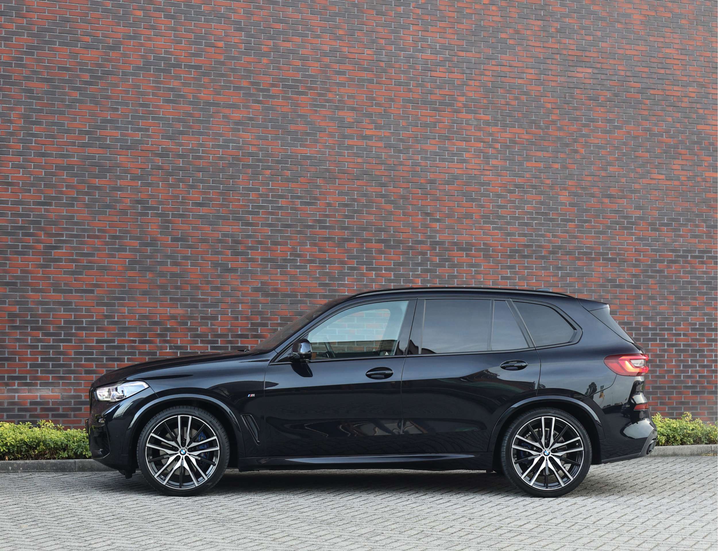 BMW - X5