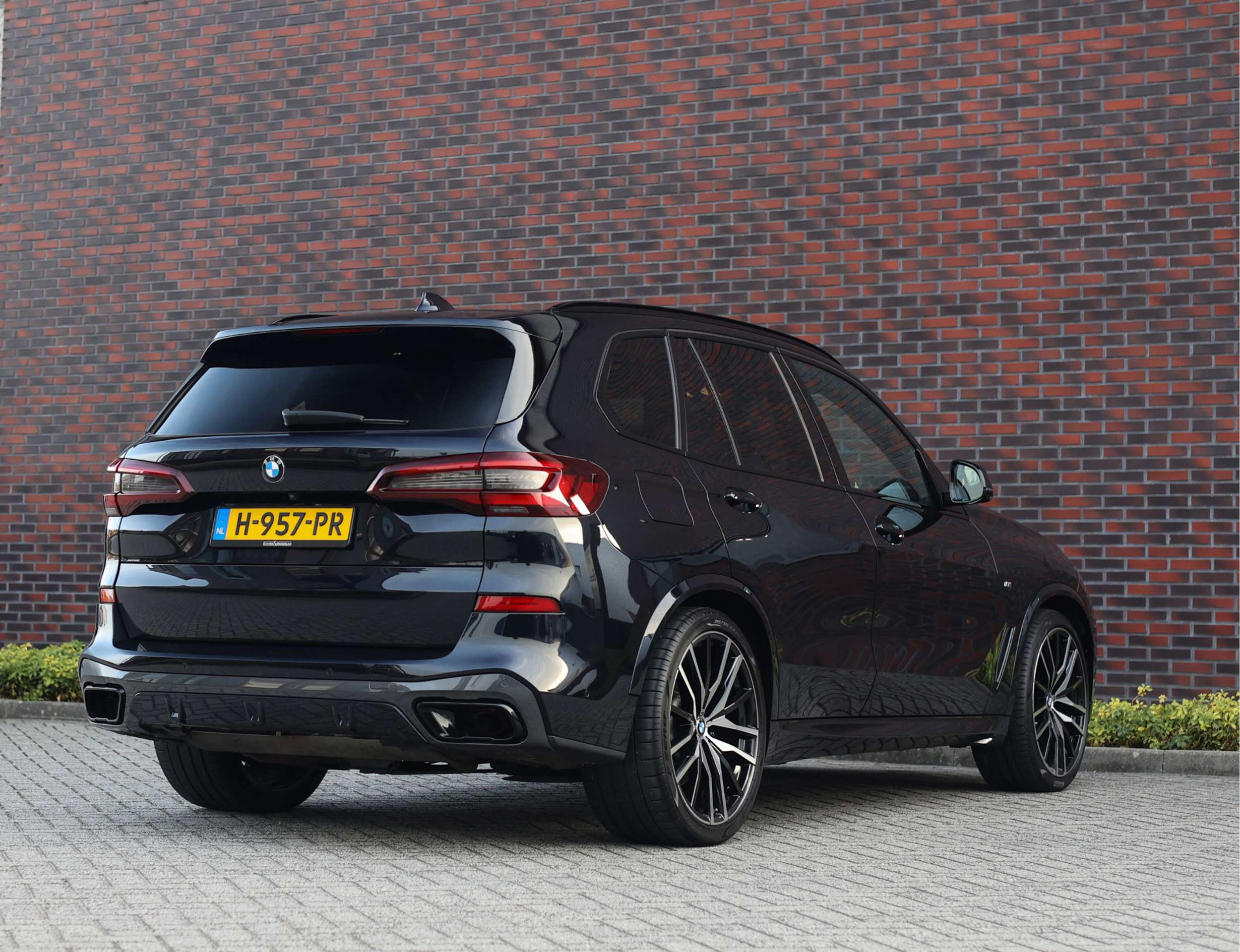 BMW - X5