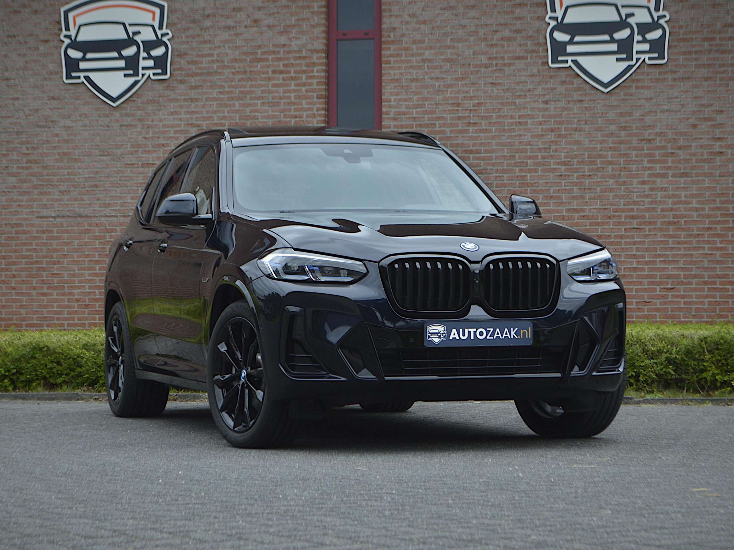 BMW - X3