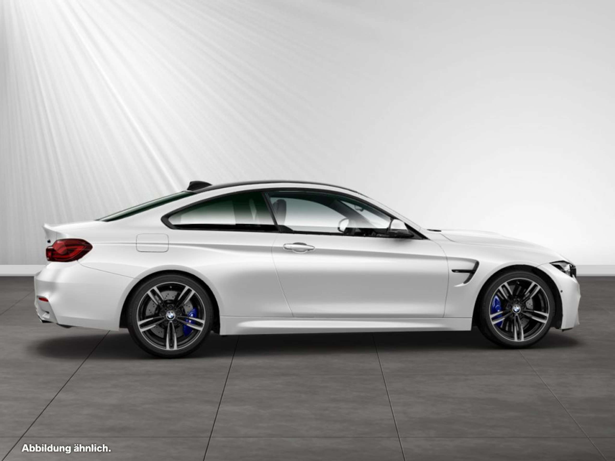 BMW - M4